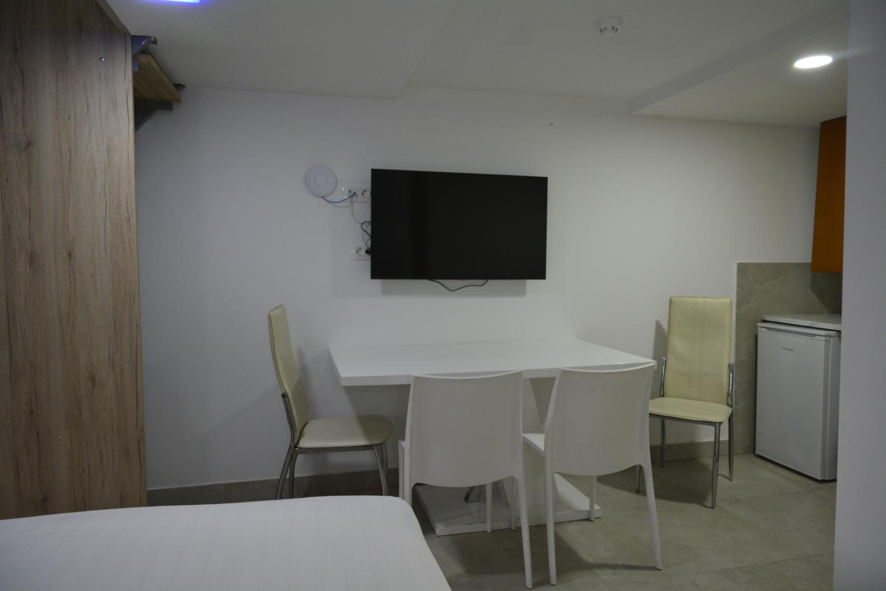 Family Suite thumbnail 6