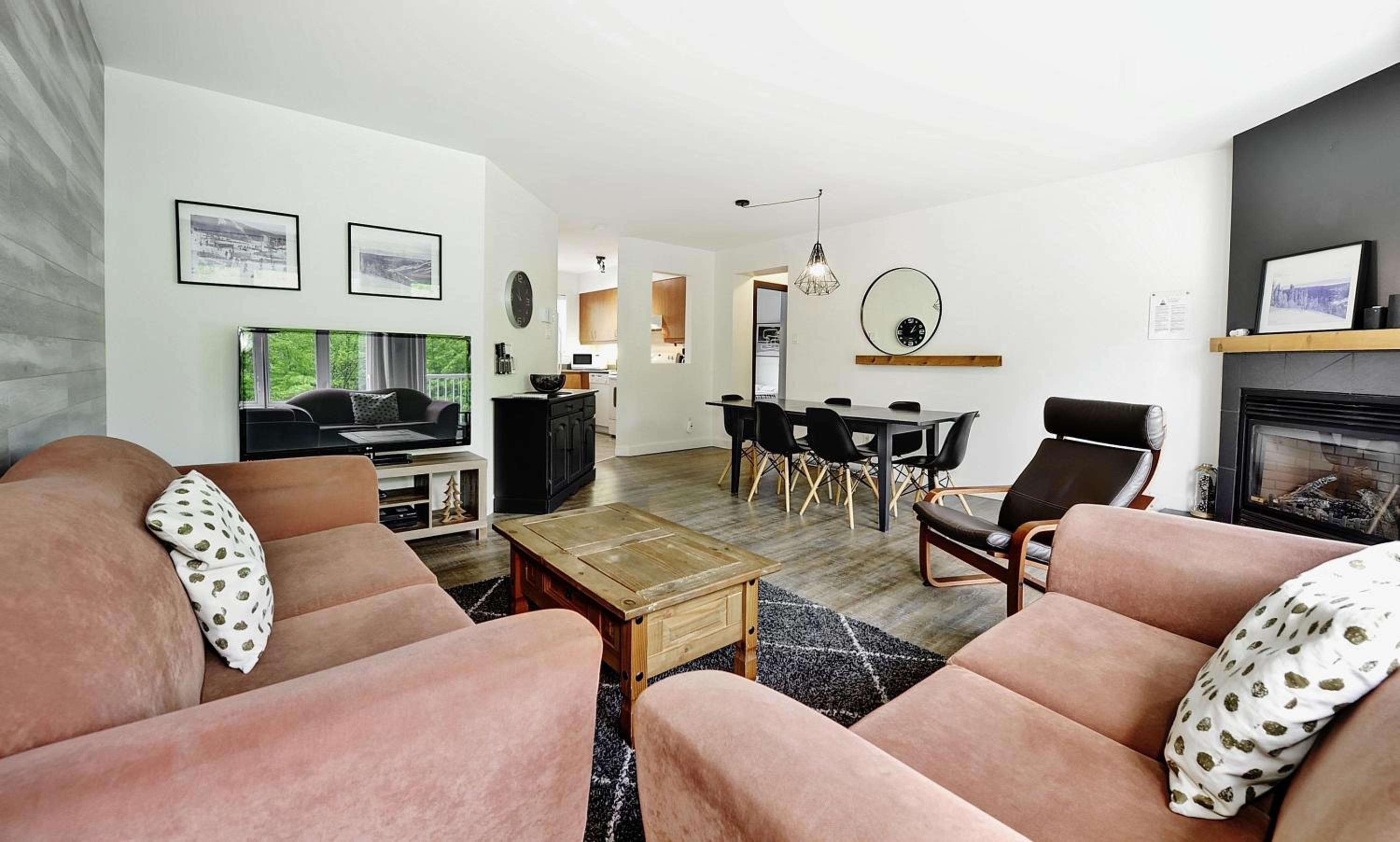 Two-Bedroom Apartment photo 1