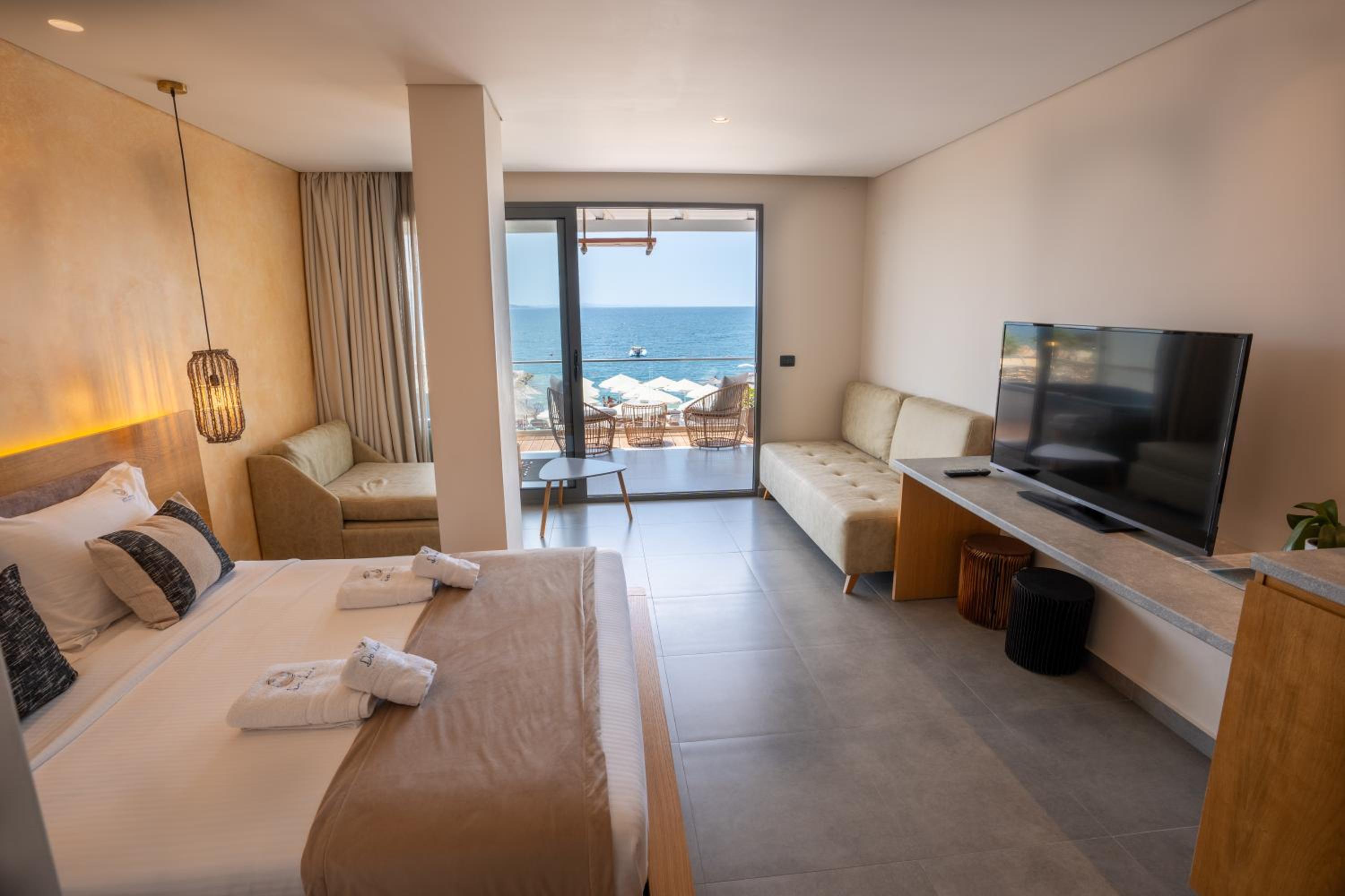 Triple Room with Sea View