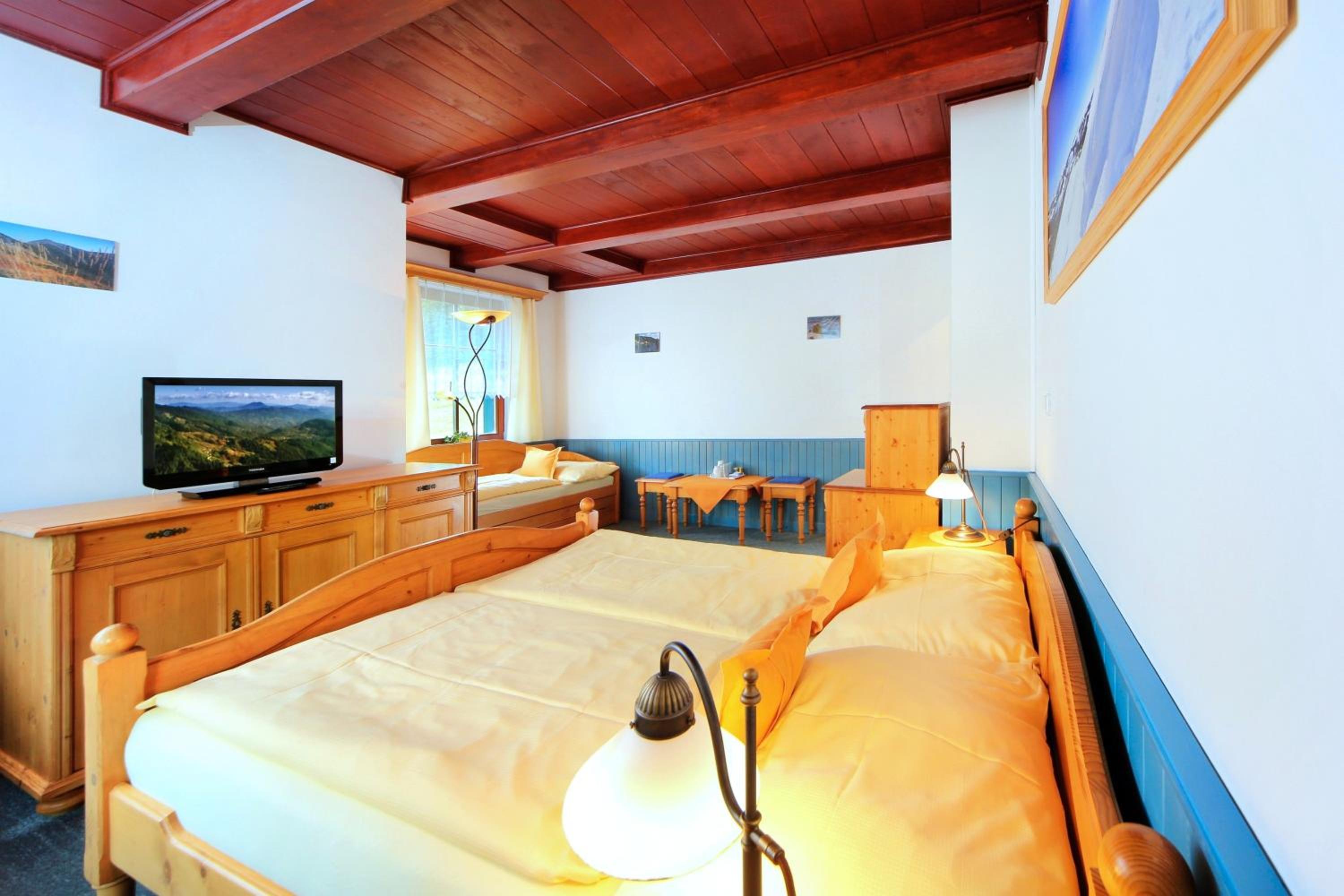 Triple Room with Balcony photo 2