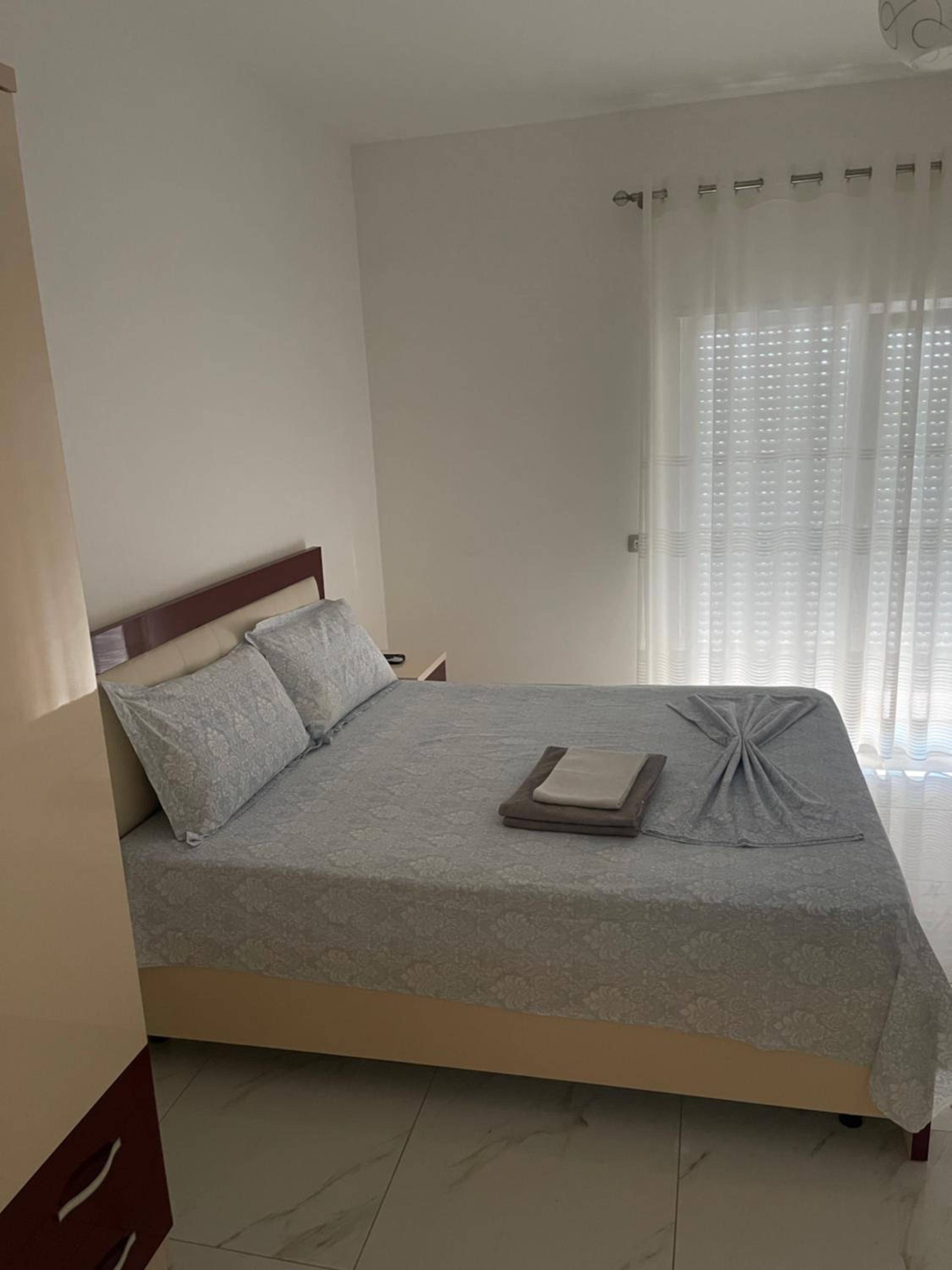 One-Bedroom Apartment With Garden View photo 2
