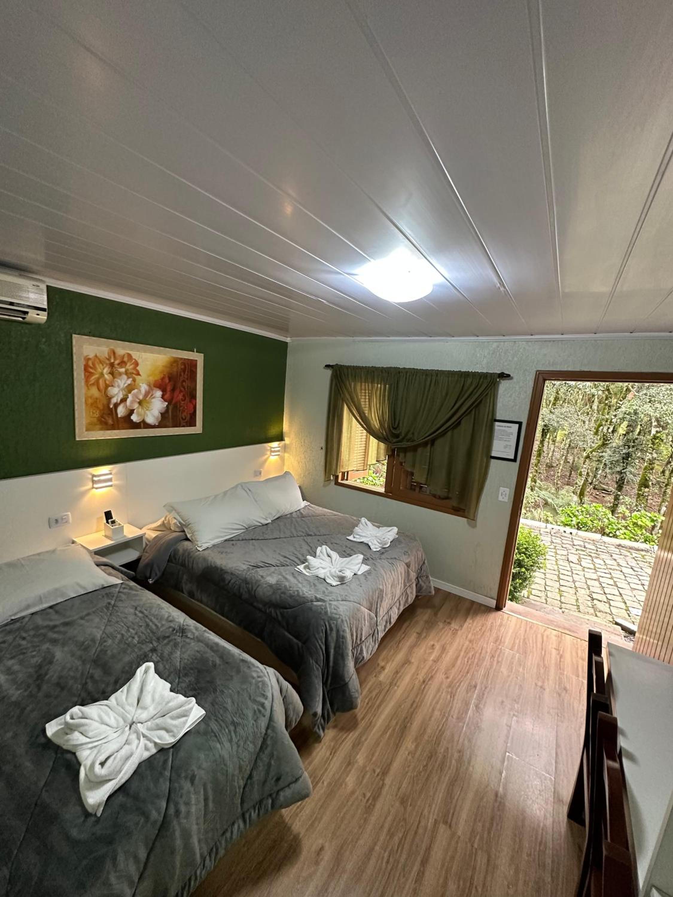 Chalet (3 Adults) photo 1