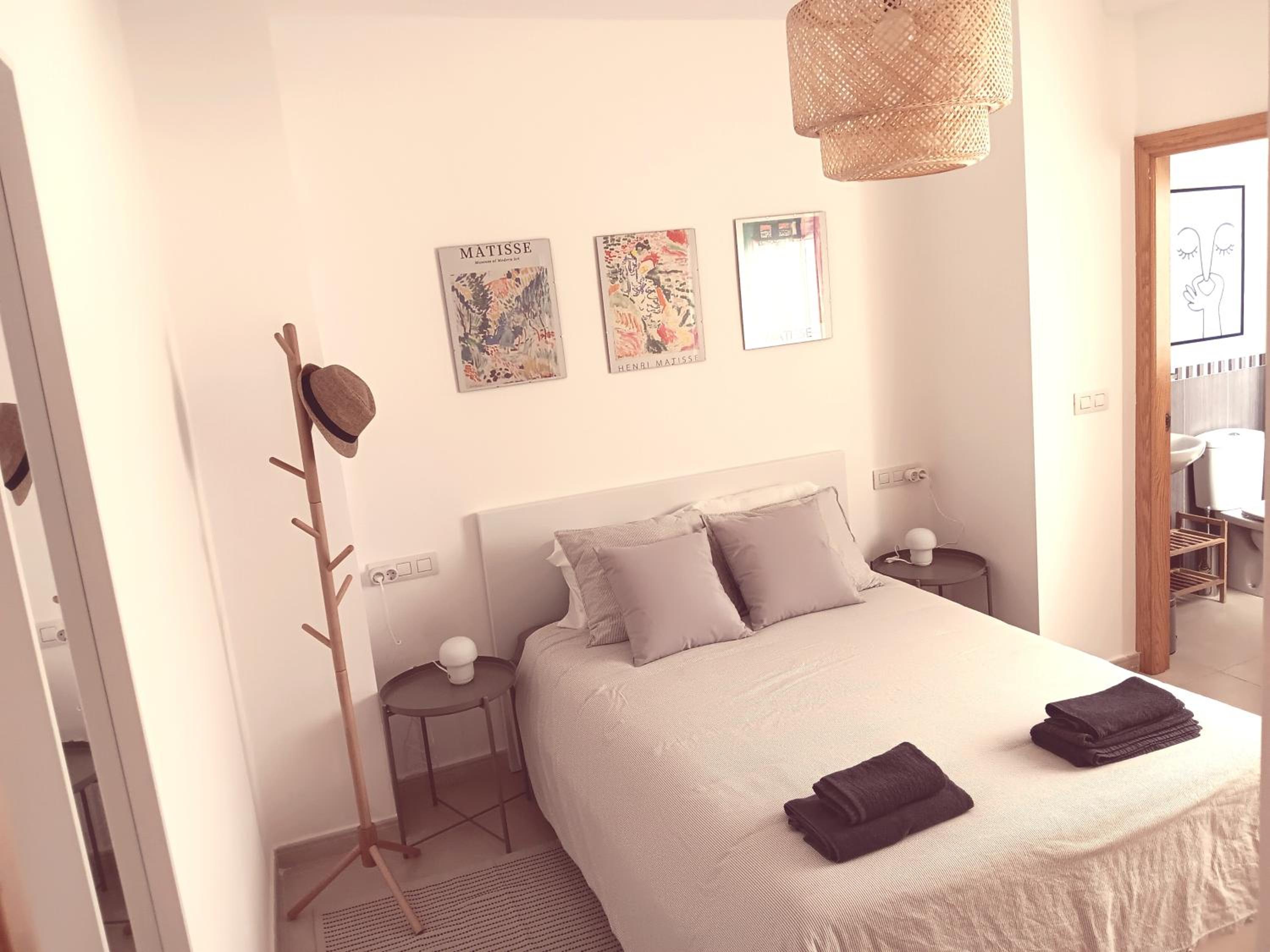 Three-Bedroom Apartment photo 3