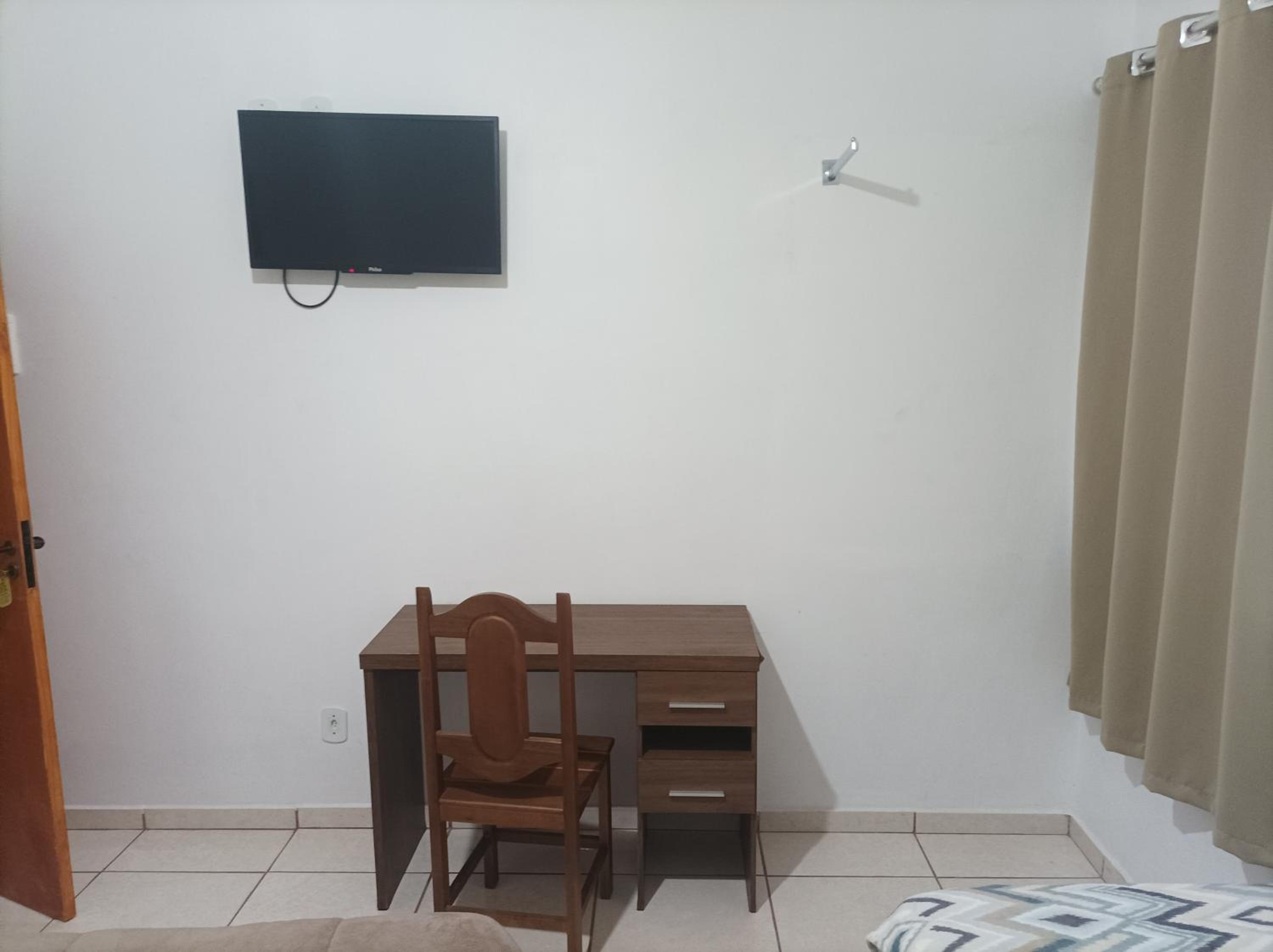 Budget Single Room photo 2