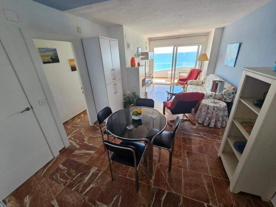Apartamento con vista al mar