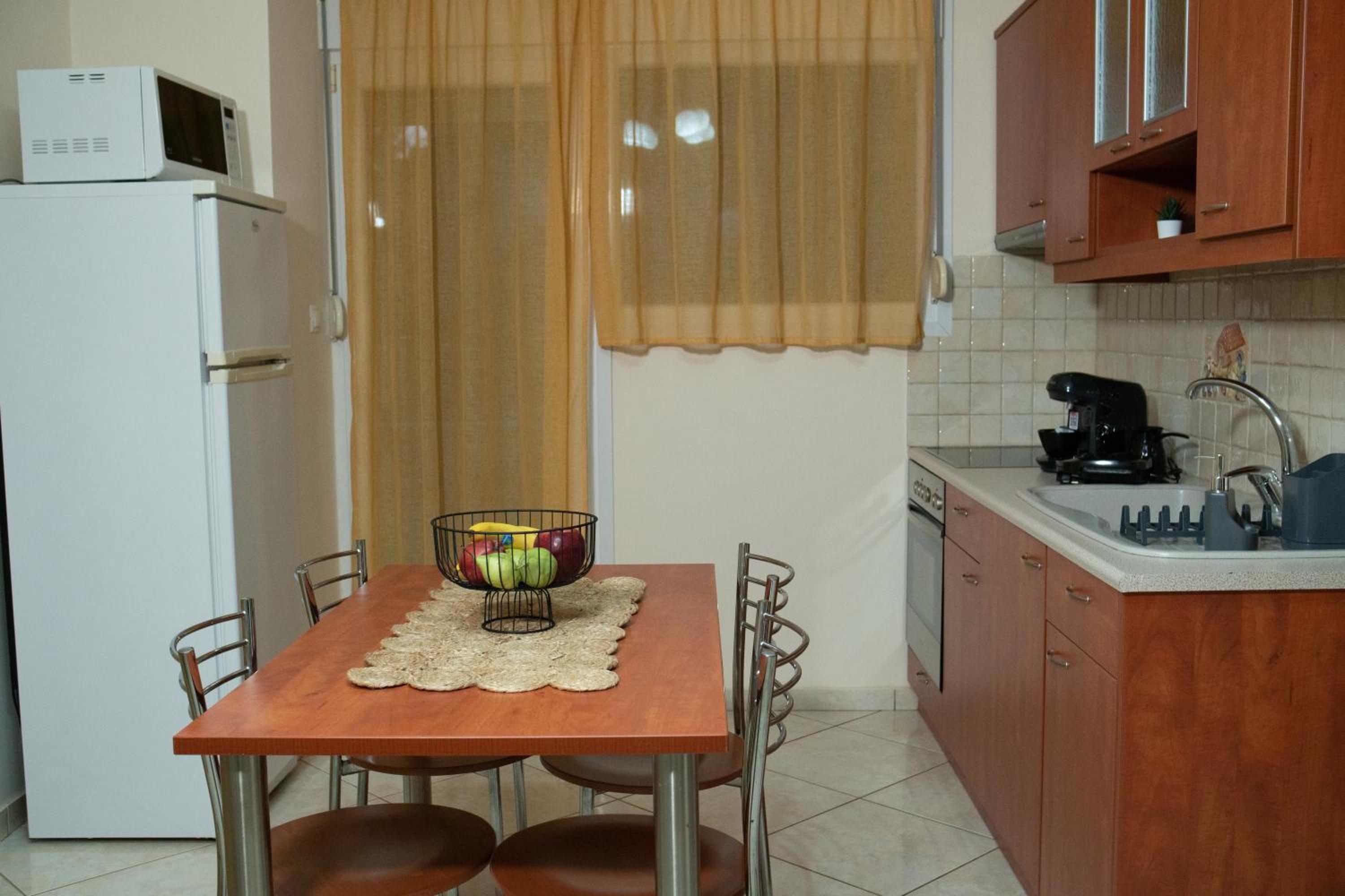 Deluxe Double Room with Balcony photo 2