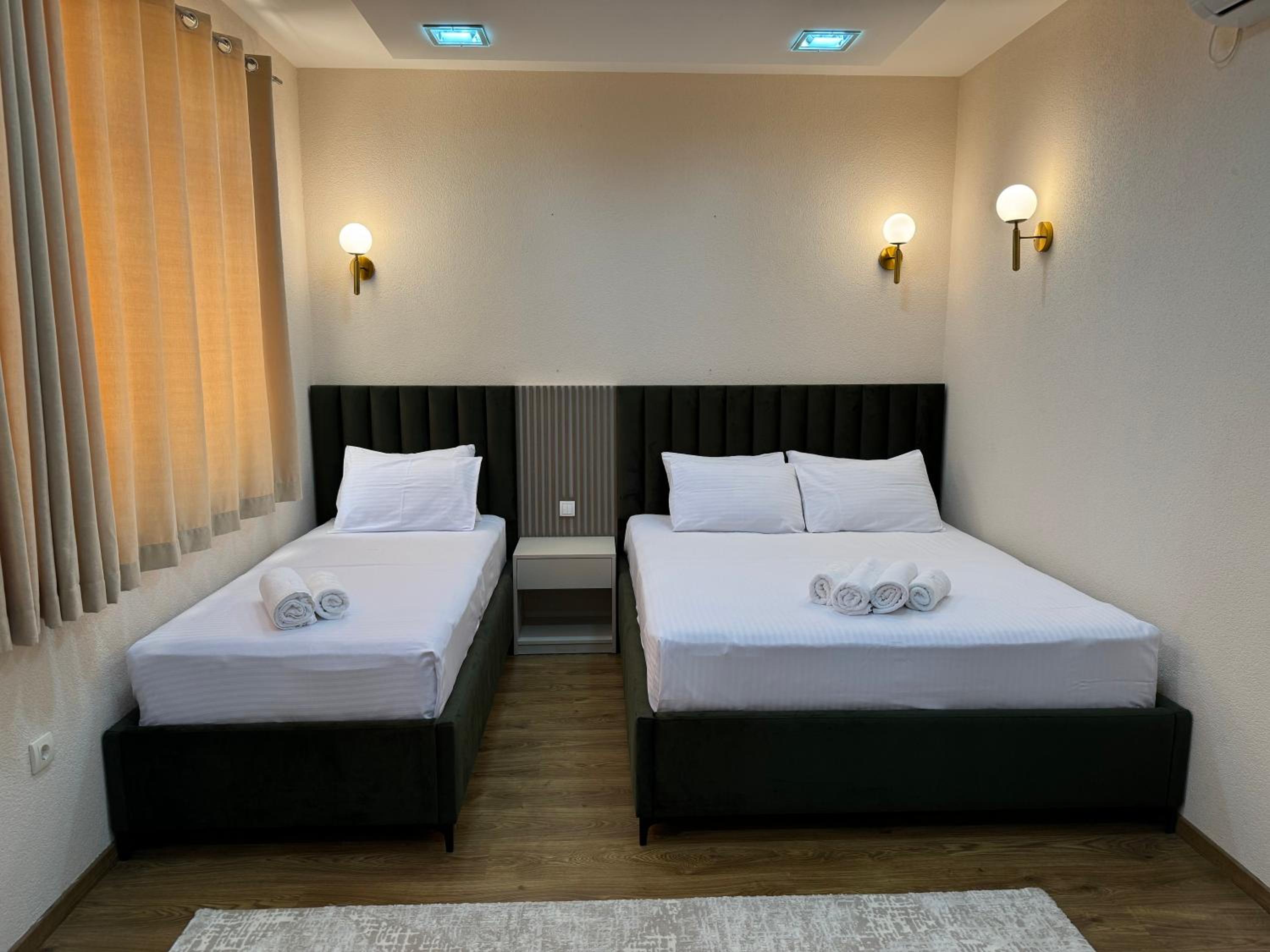 One-Bedroom Apartment with Balcony and City View photo 1