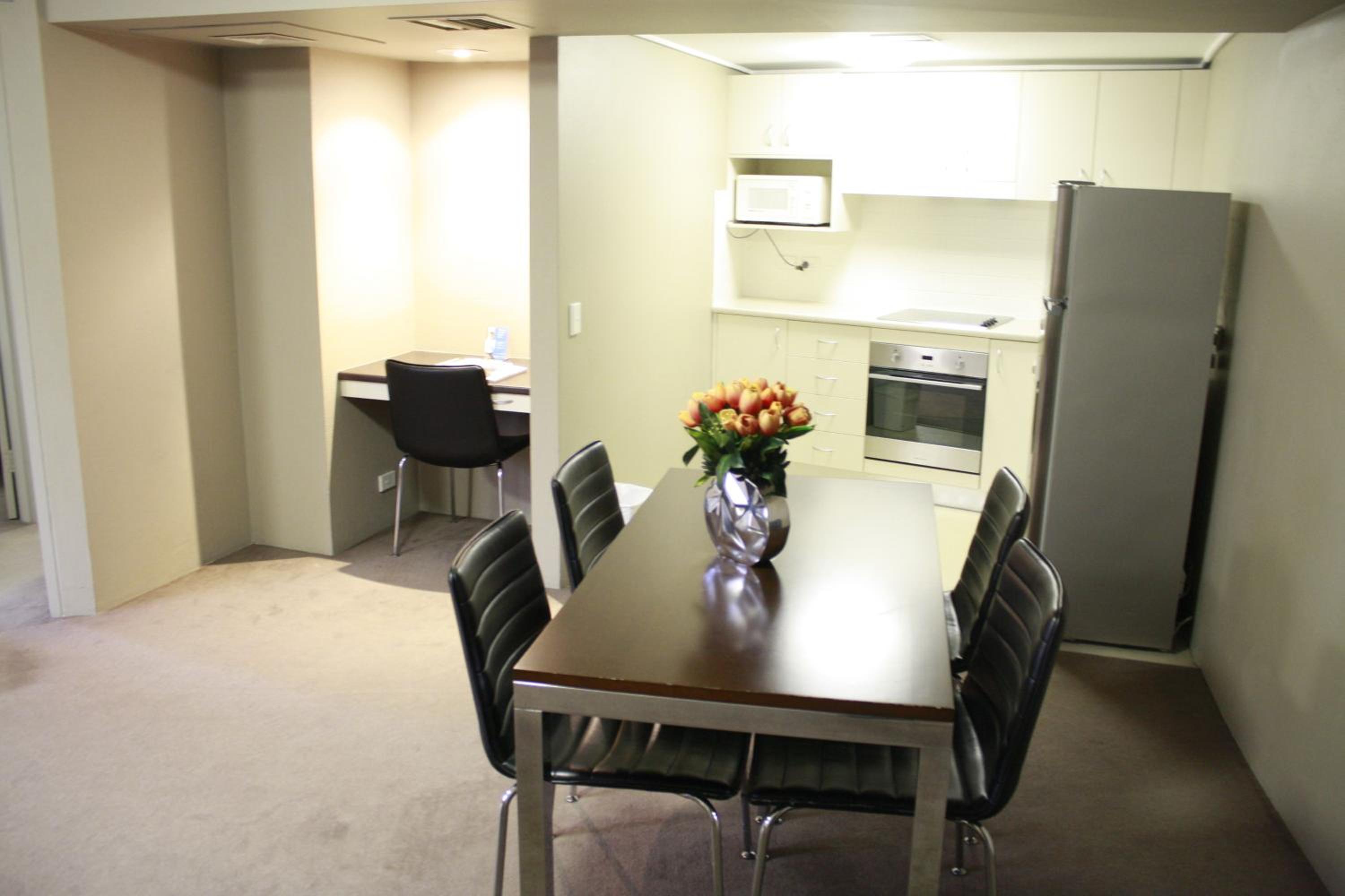 Two-Bedroom Apartment - Photo 5