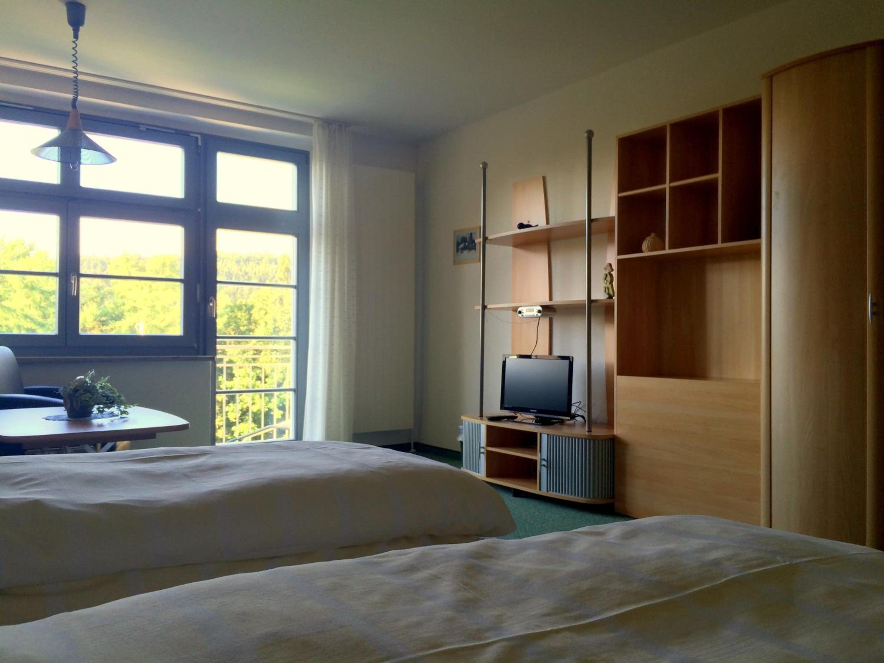 Studio with Balcony (2 Adults) photo 1