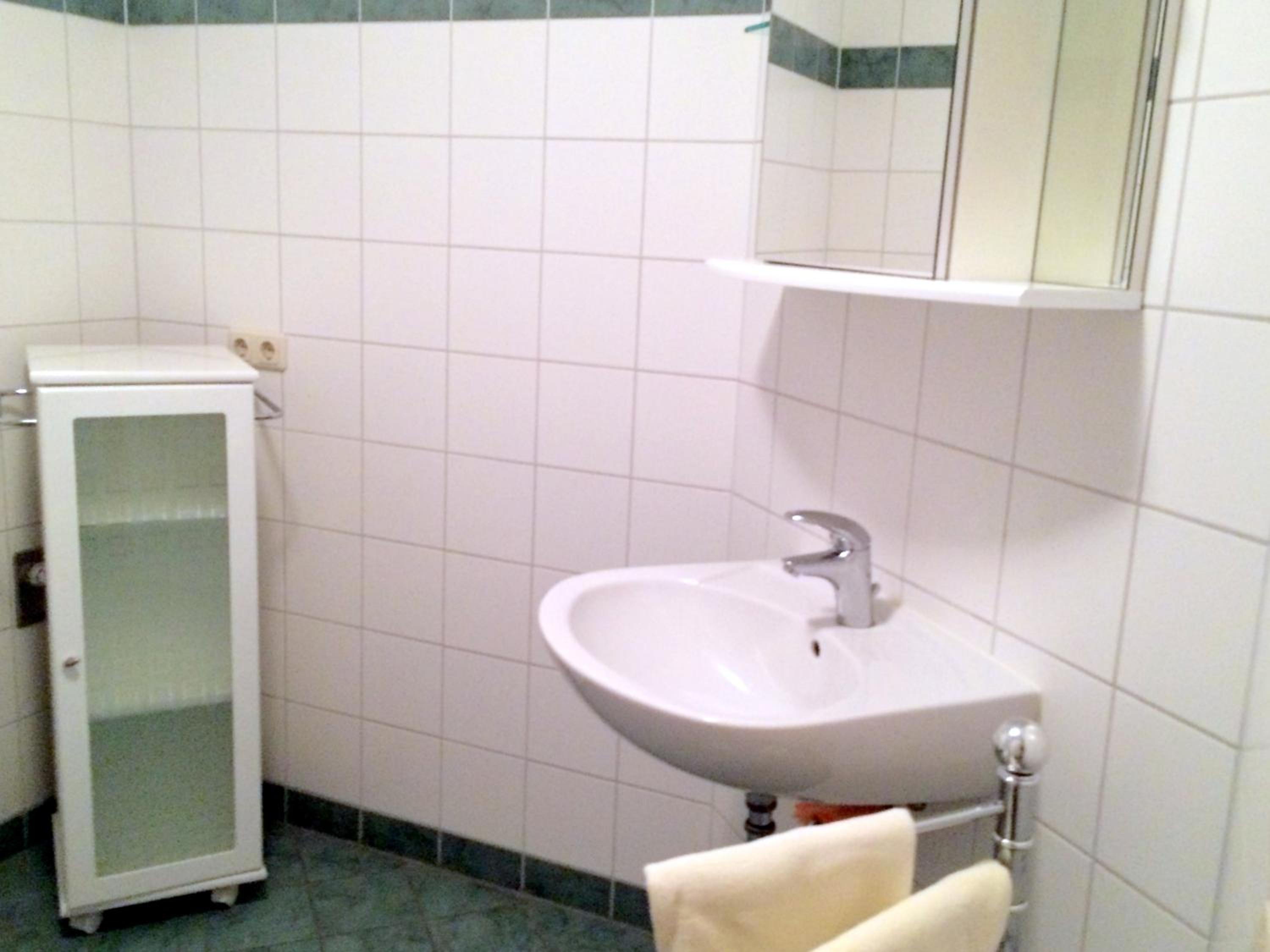Apartment with Balcony (3 Adults) photo 3