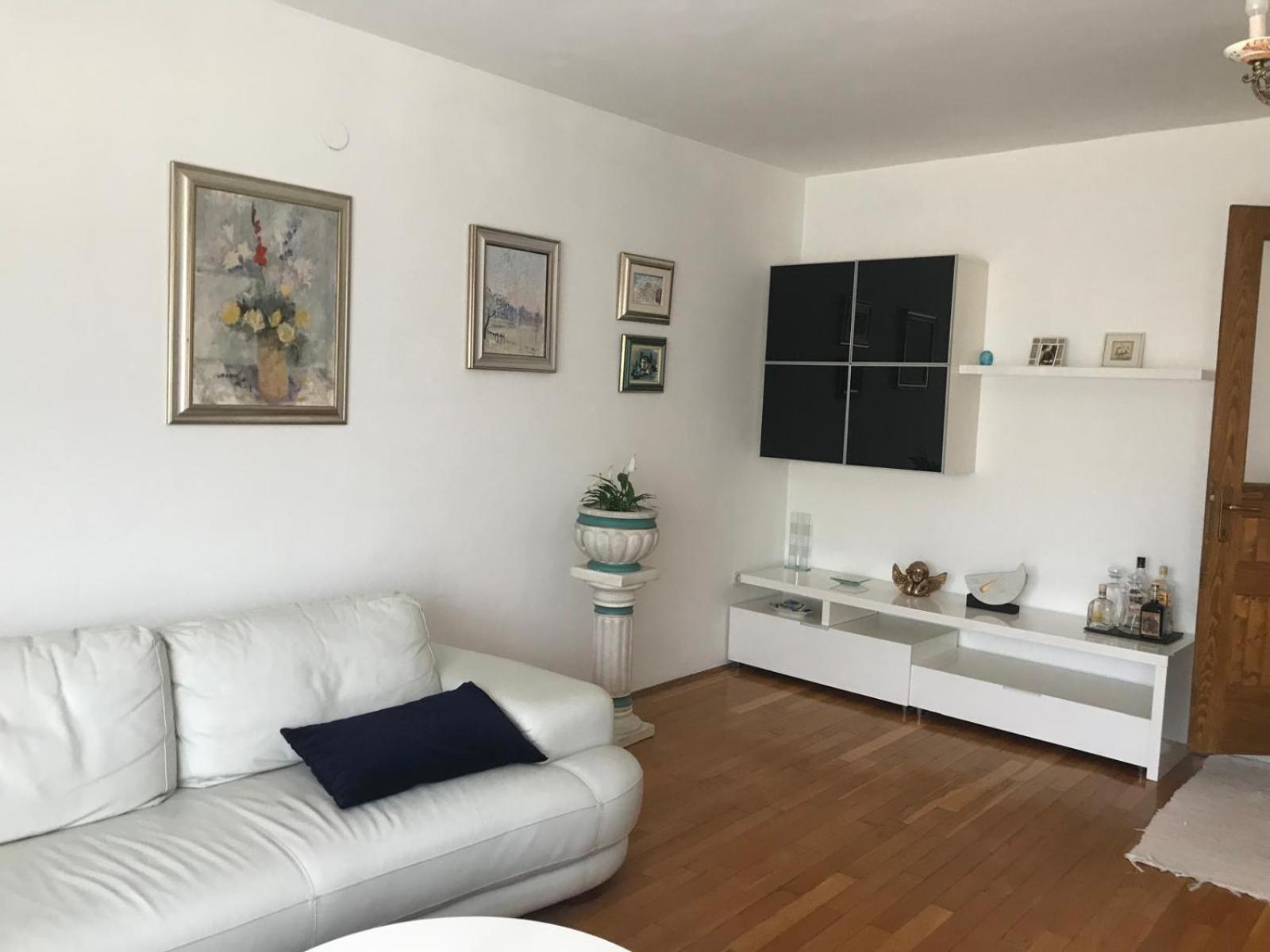 Three-Bedroom House photo 1