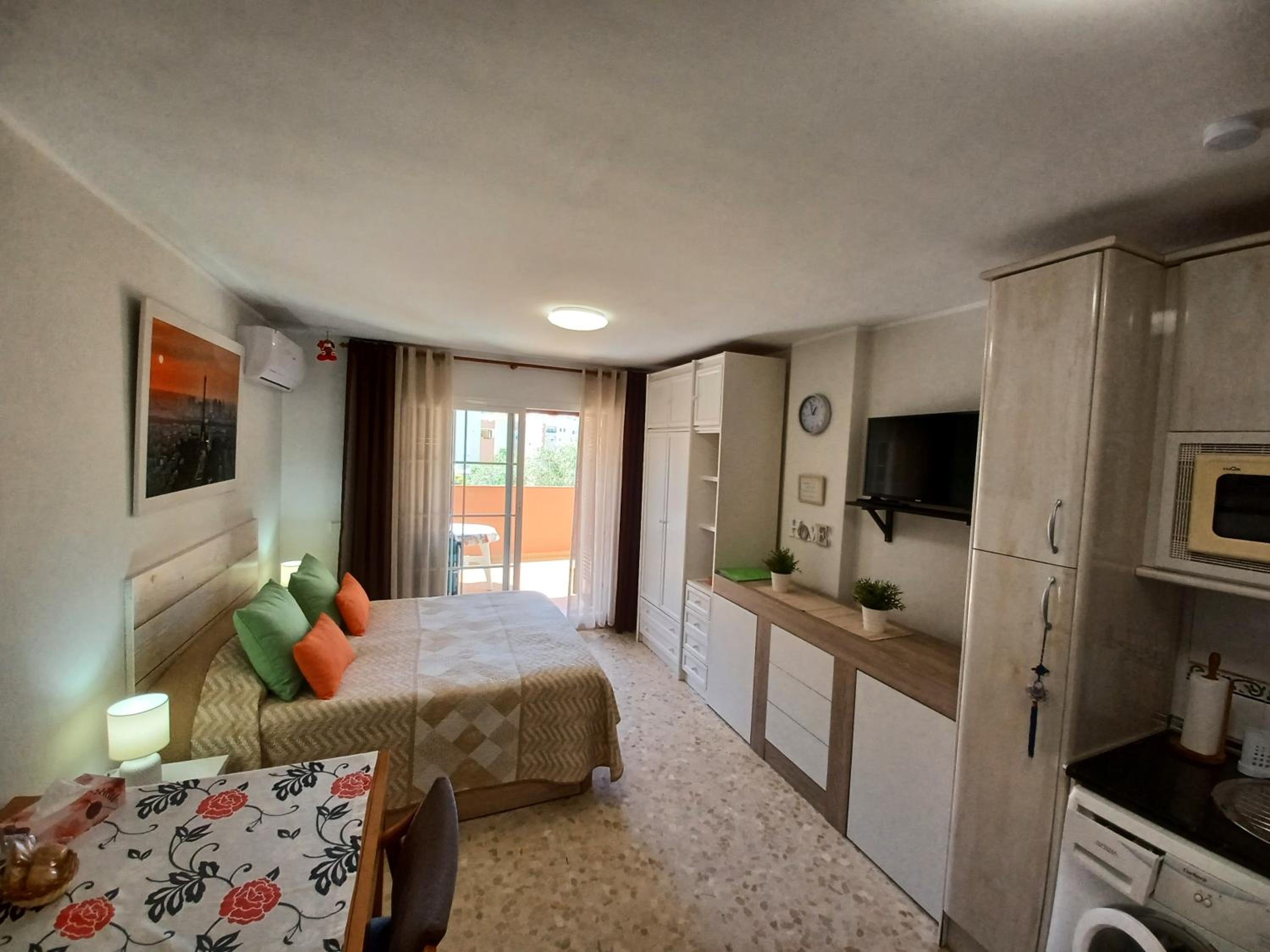 Estudio con terraza