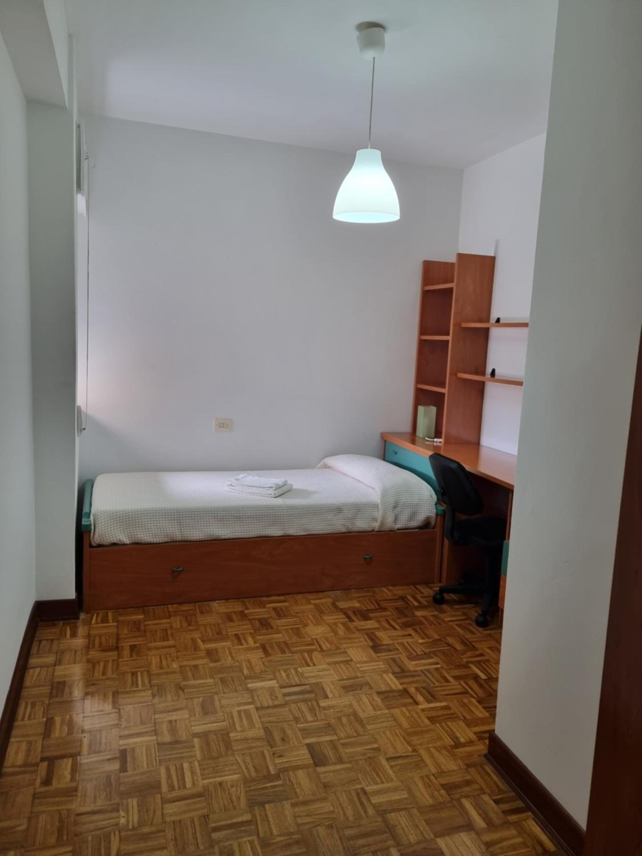 Four-Bedroom Apartment photo 2