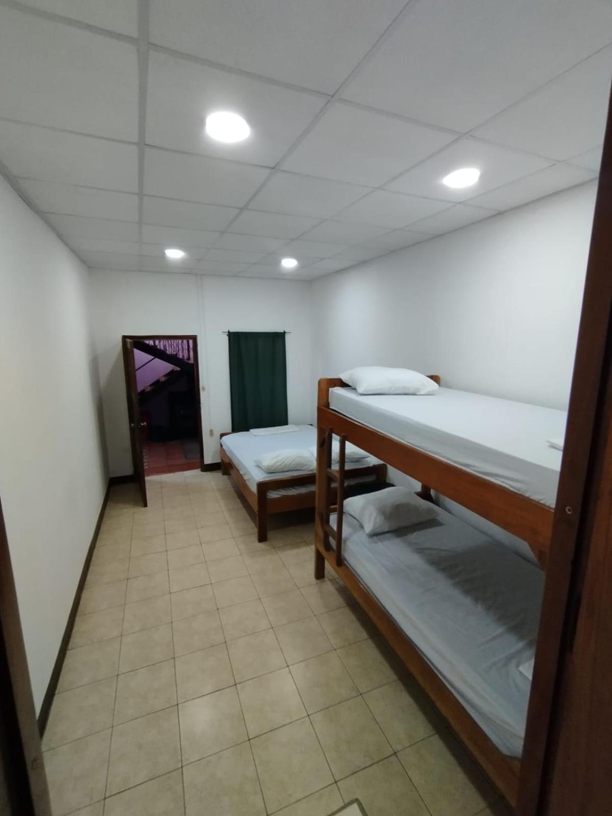 Bed in 6-Bed Dormitory Room photo 2