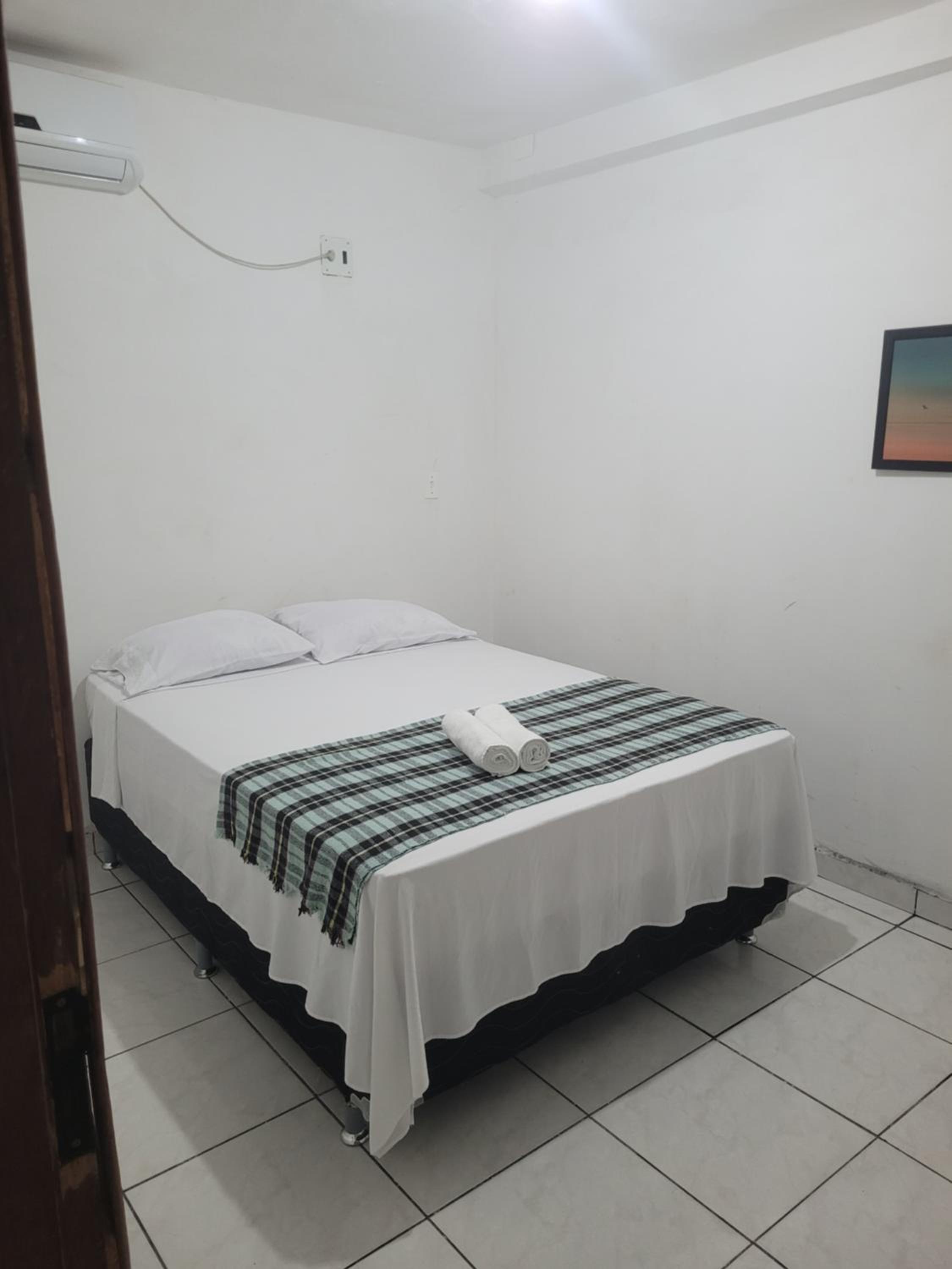 Standard Double Room - Photo 5