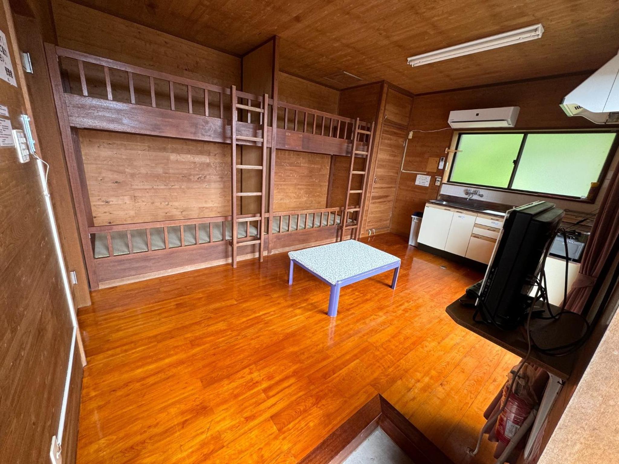 Bungalow photo 1