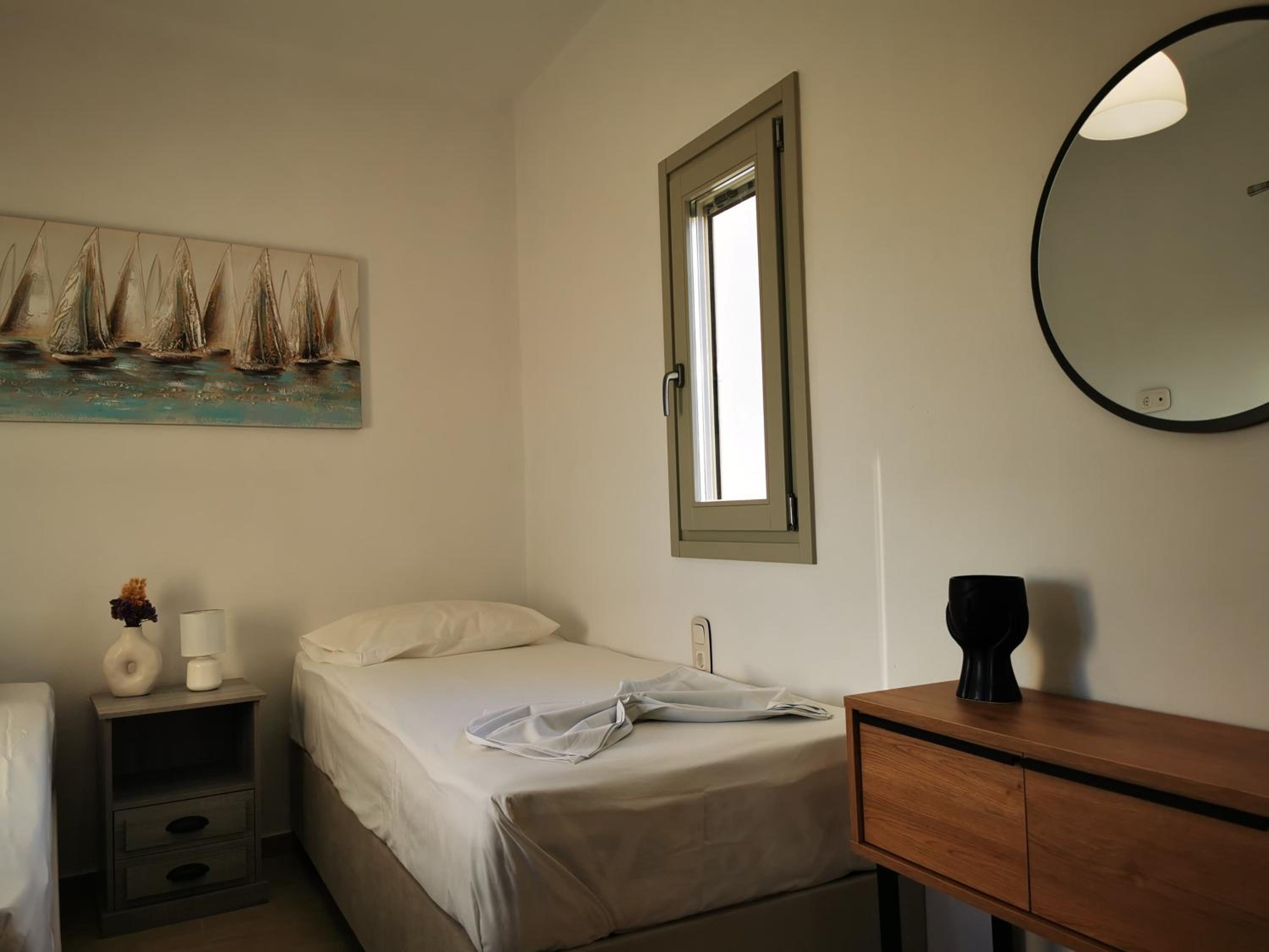 Two-Bedroom Apartment photo 2