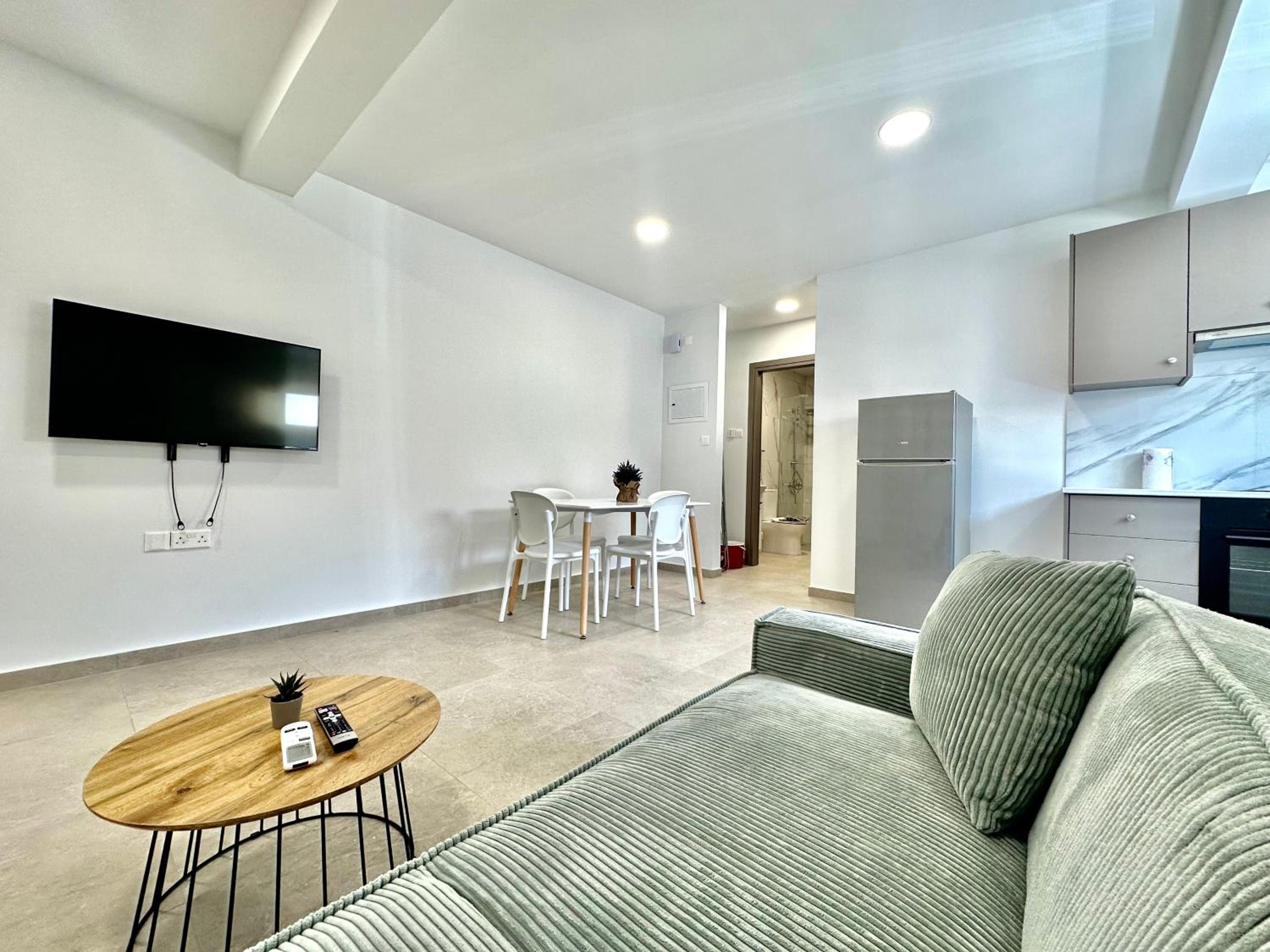 One-Bedroom Superior Apartment