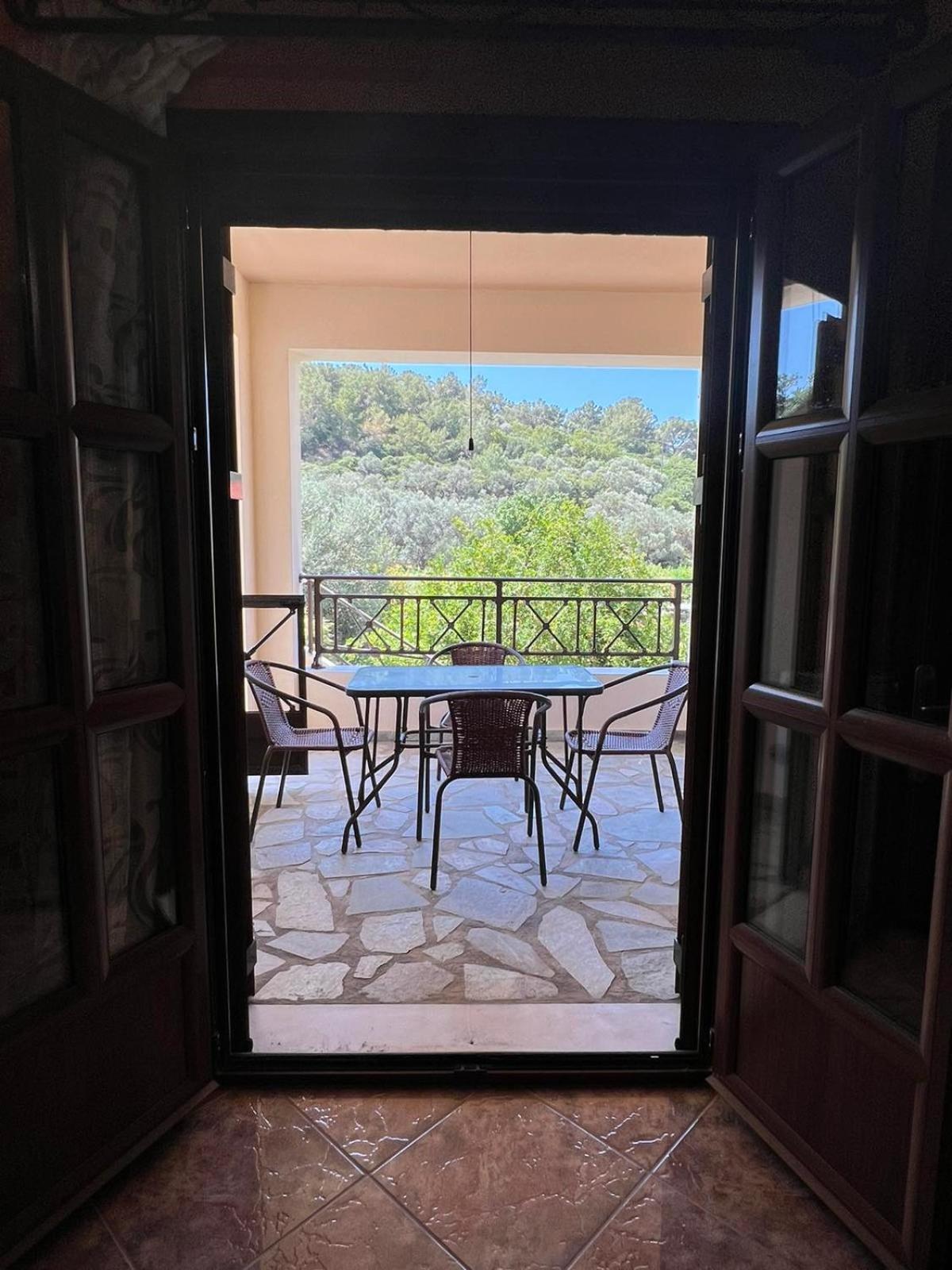 Two-Bedroom House photo 2