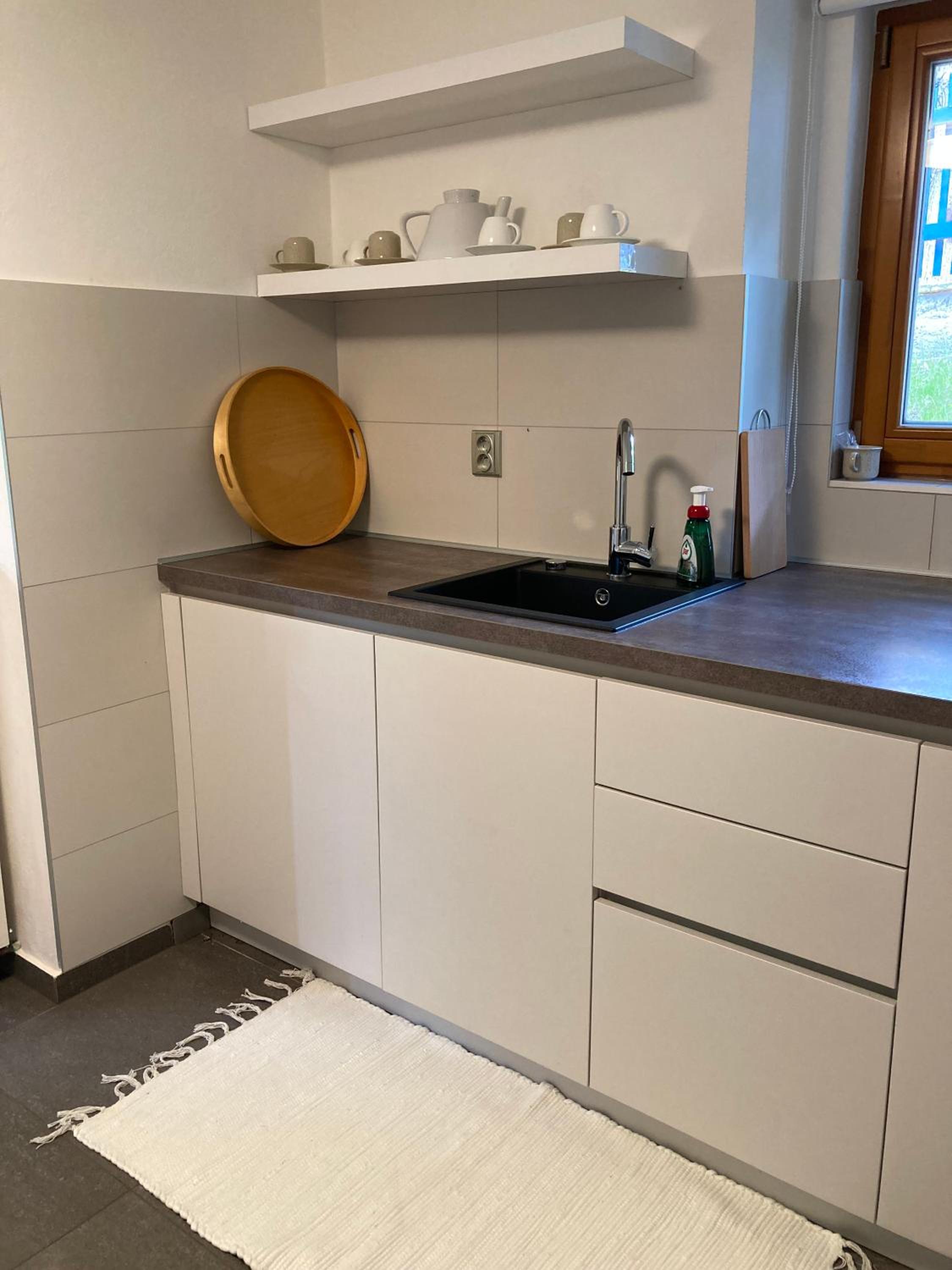 One-Bedroom Apartment with Garden View photo 2