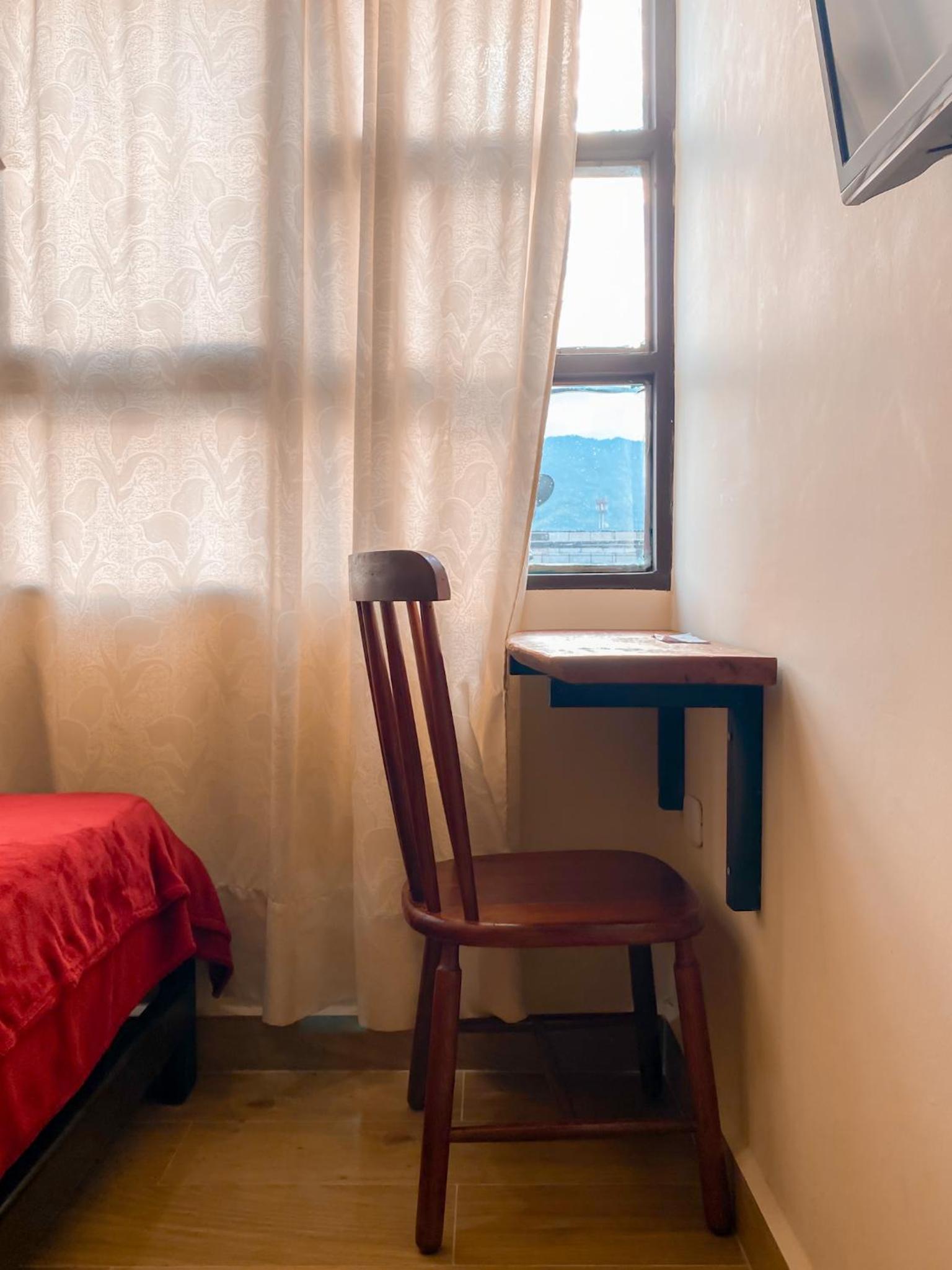 Twin Room with Private Bathroom photo 1