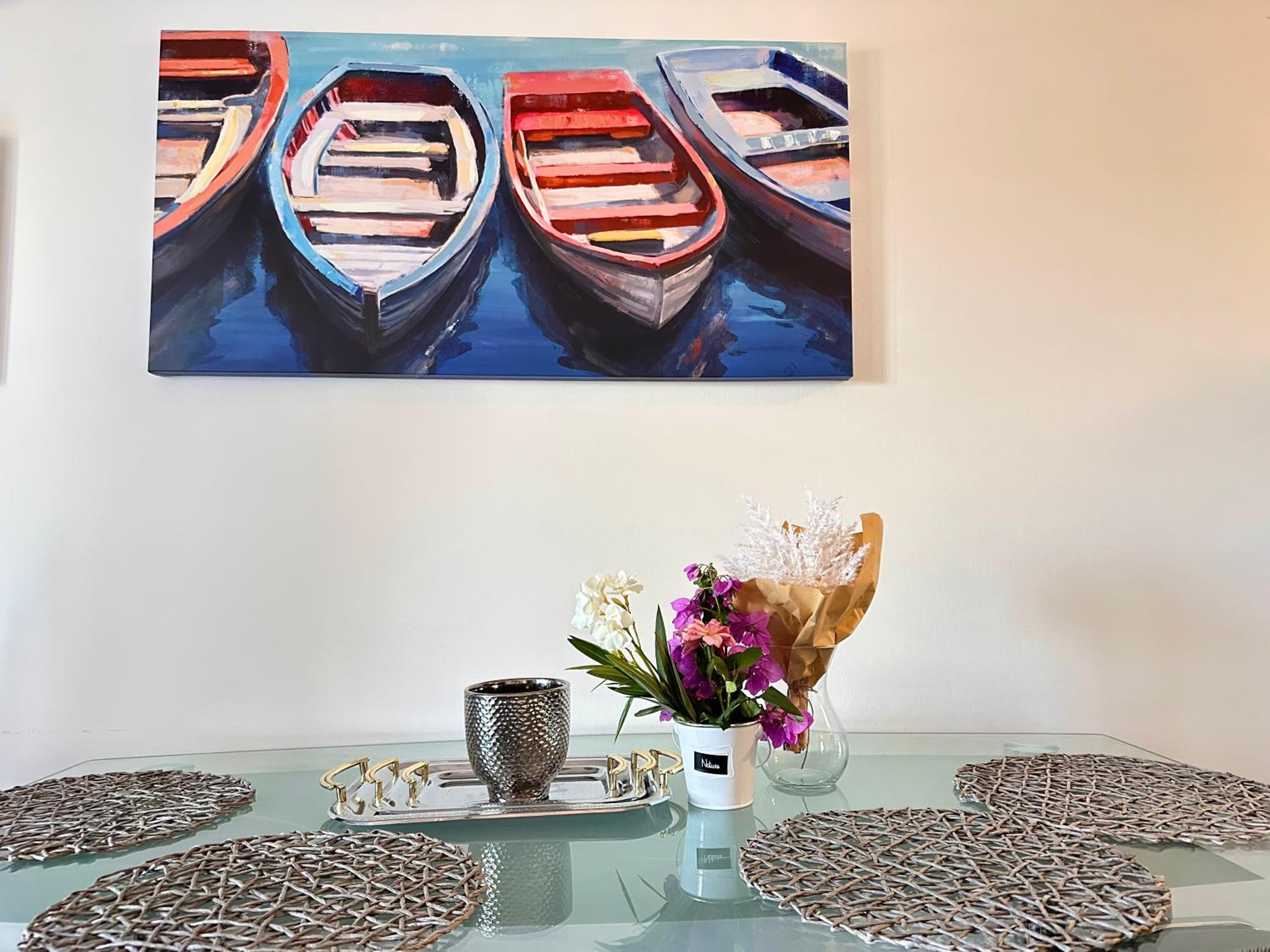 Three-Bedroom Apartment with Sea View photo 2
