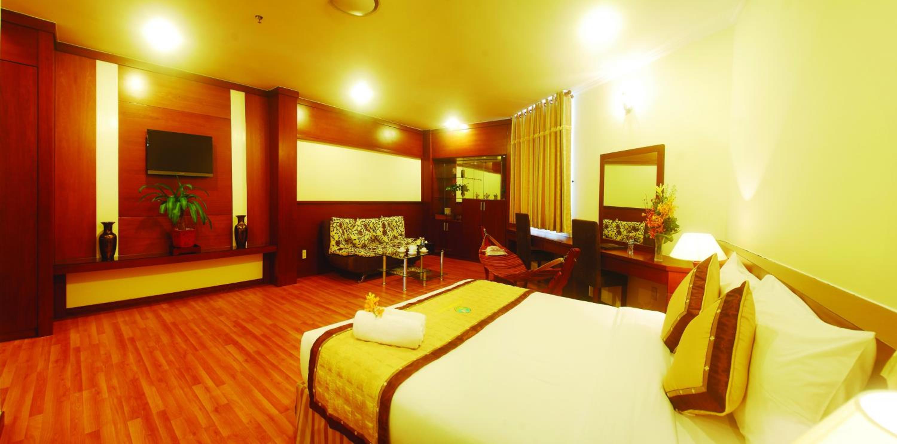 Deluxe Suite photo 3