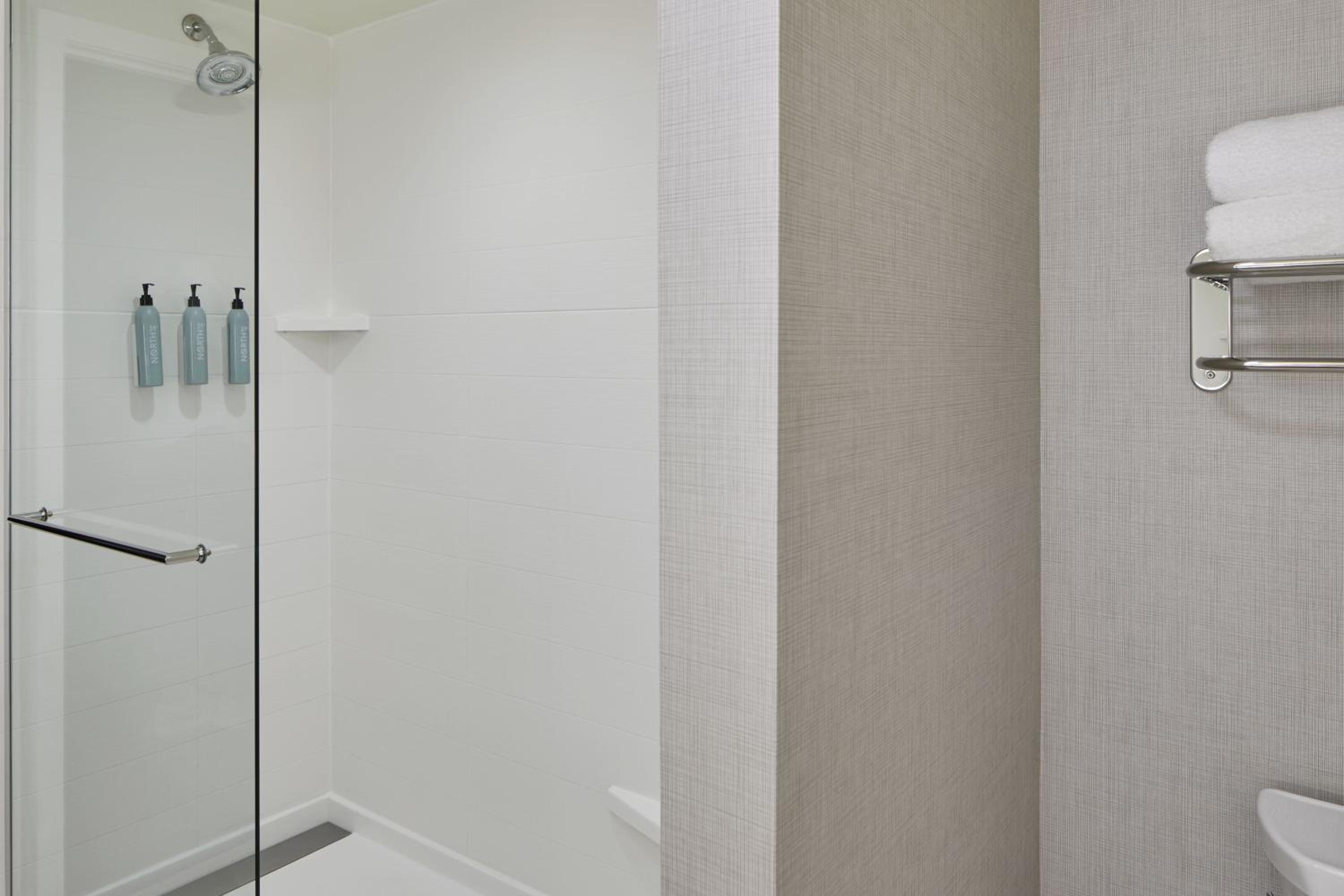 King Studio with Sofa Bed and Roll-in Shower - Mobility and Hearing Accessible photo 2