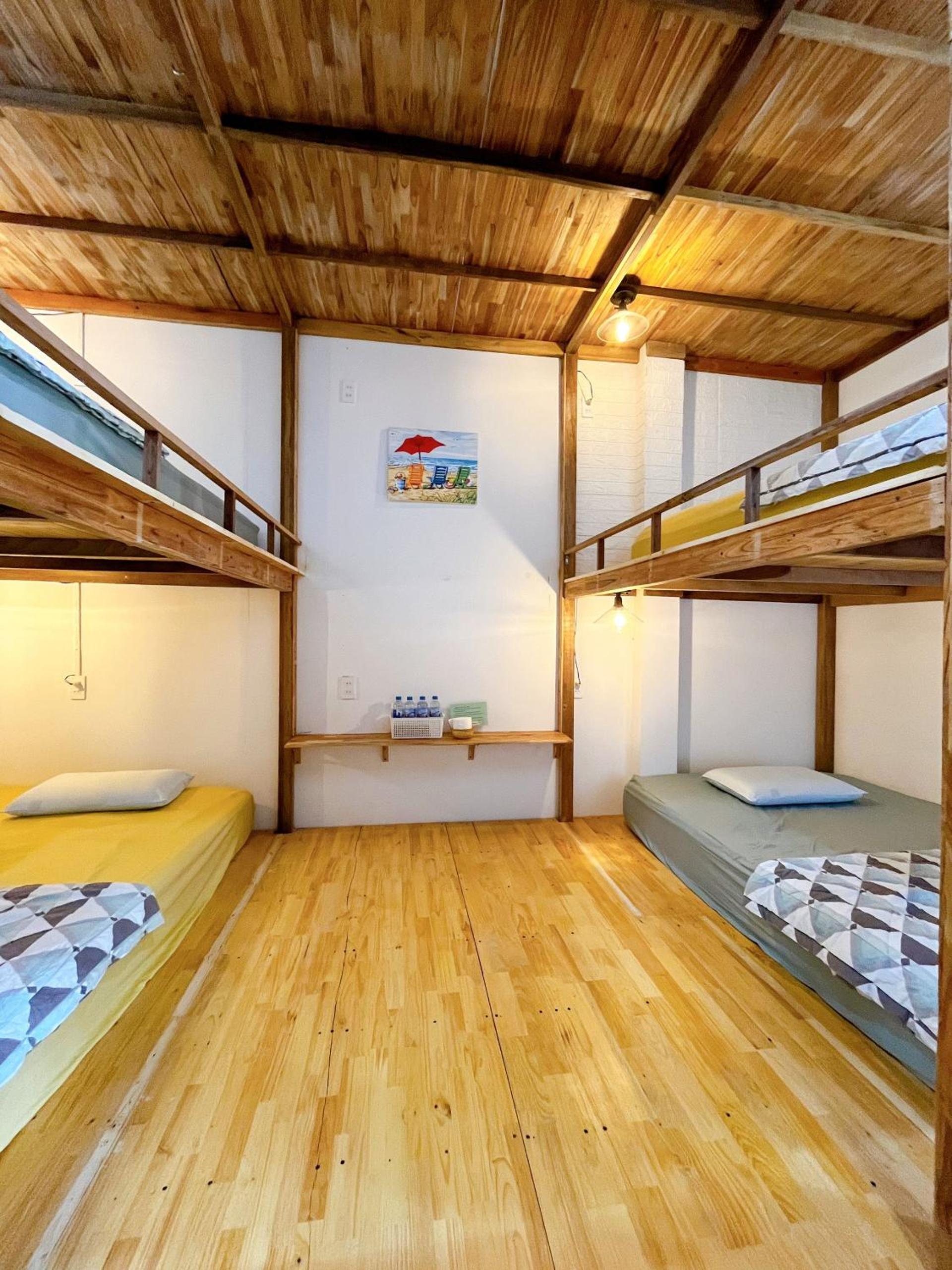 4-Bed Mixed Dormitory Room photo 1