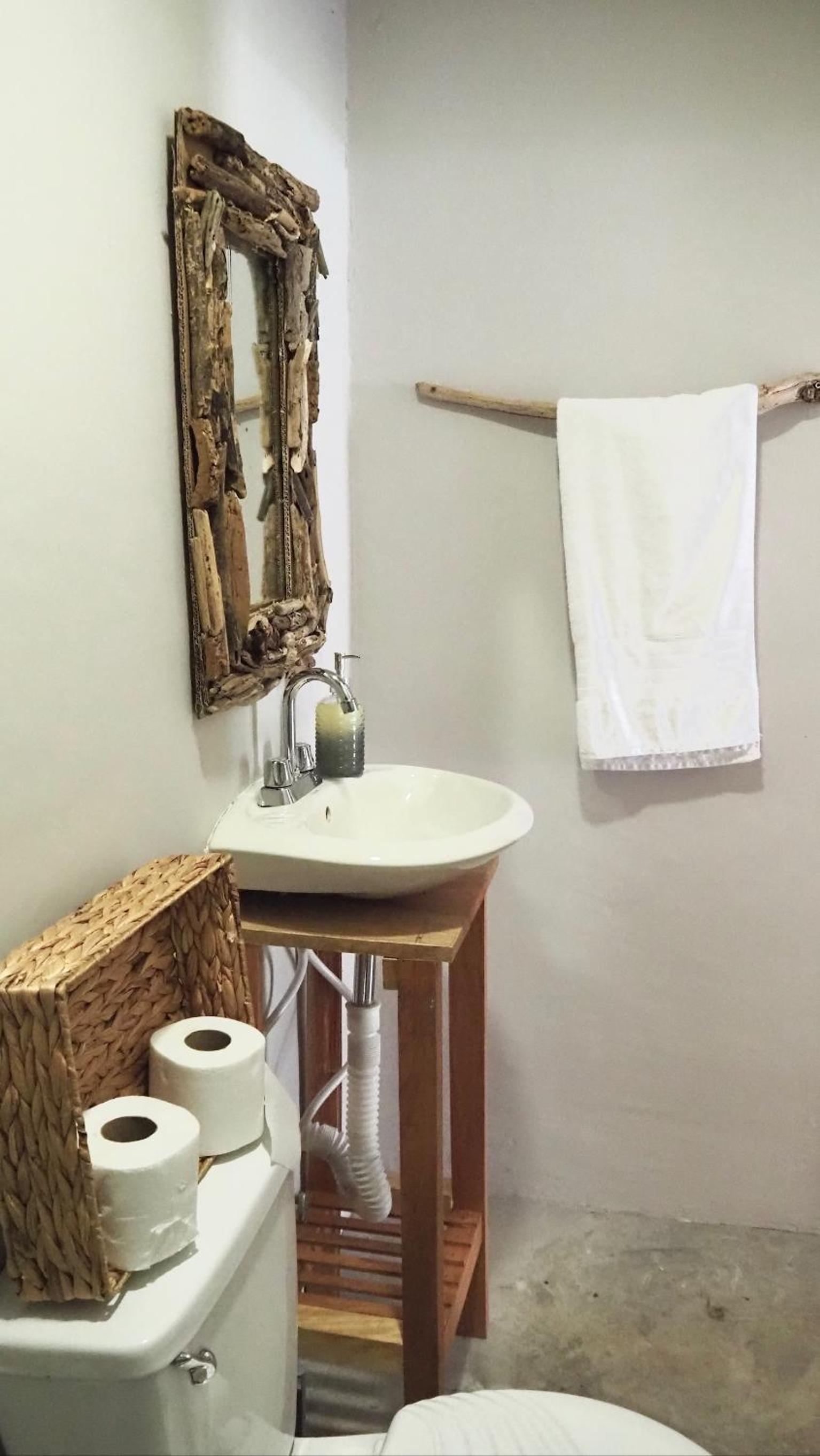 Double Room with Private Bathroom photo 2