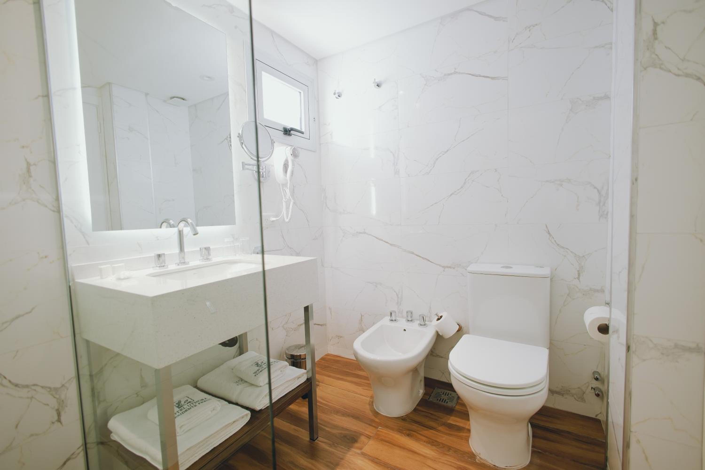 Superior Double or Twin Room photo 3