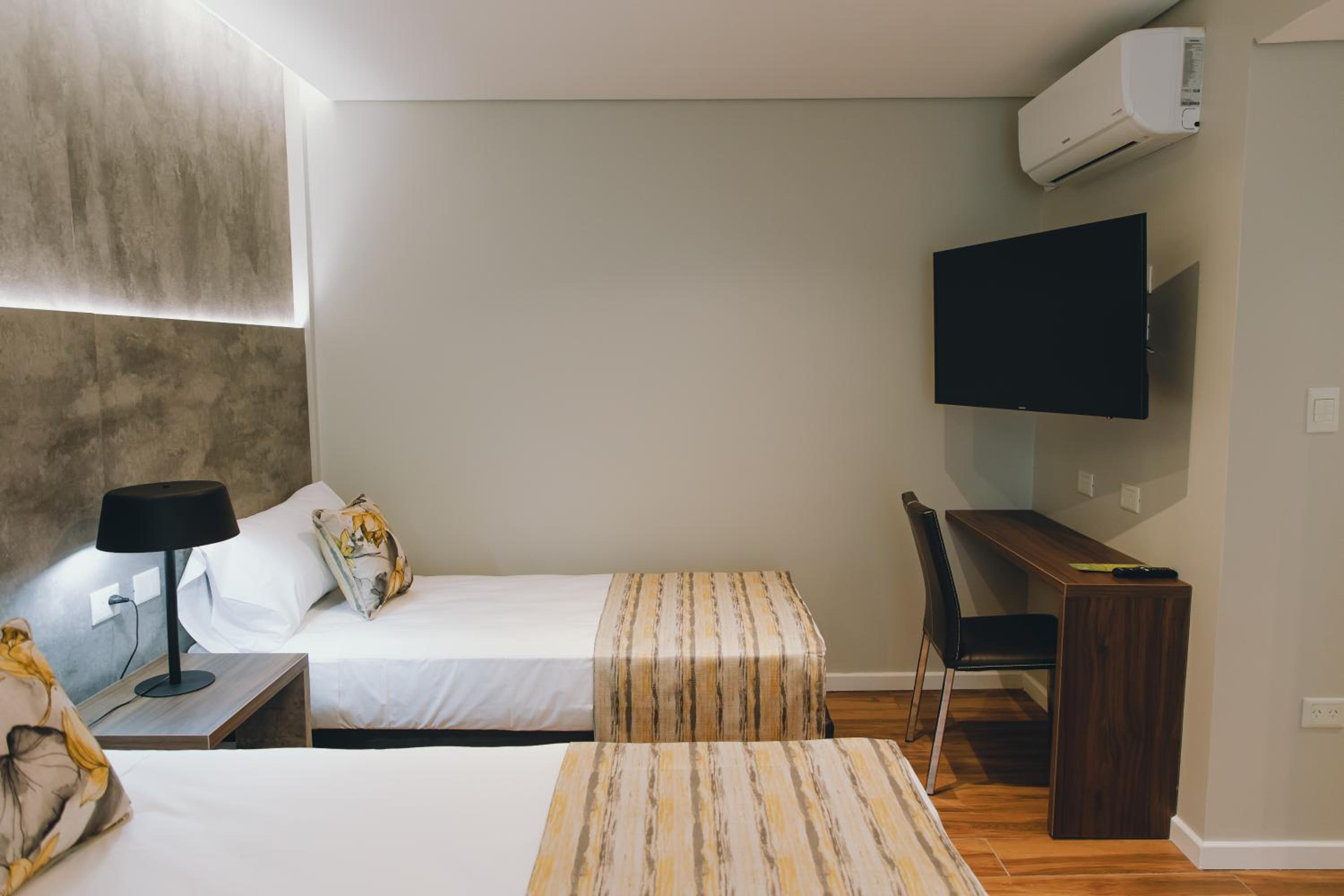 Standard Double Room photo 2