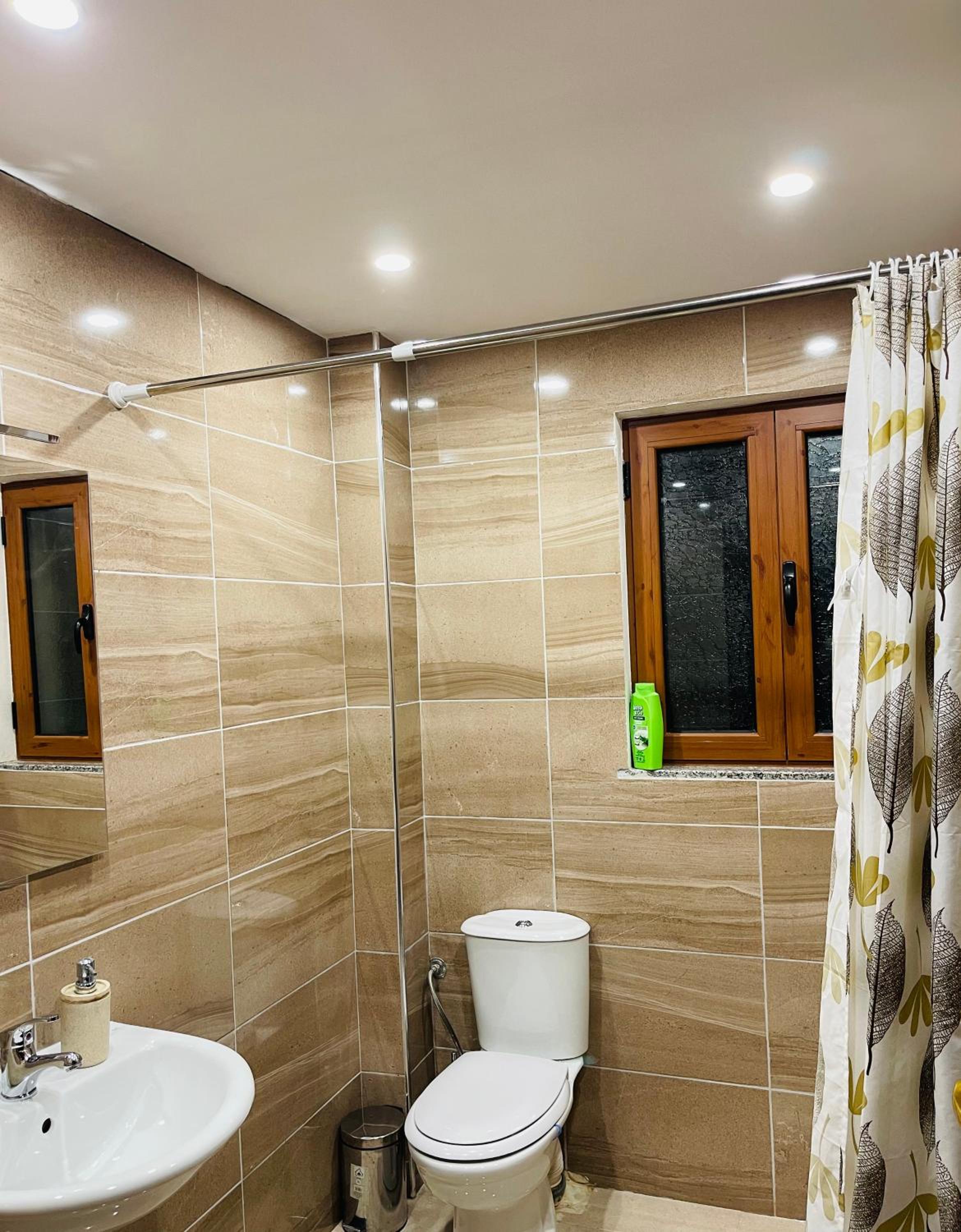 Deluxe Double Room with Extra Bed photo 3