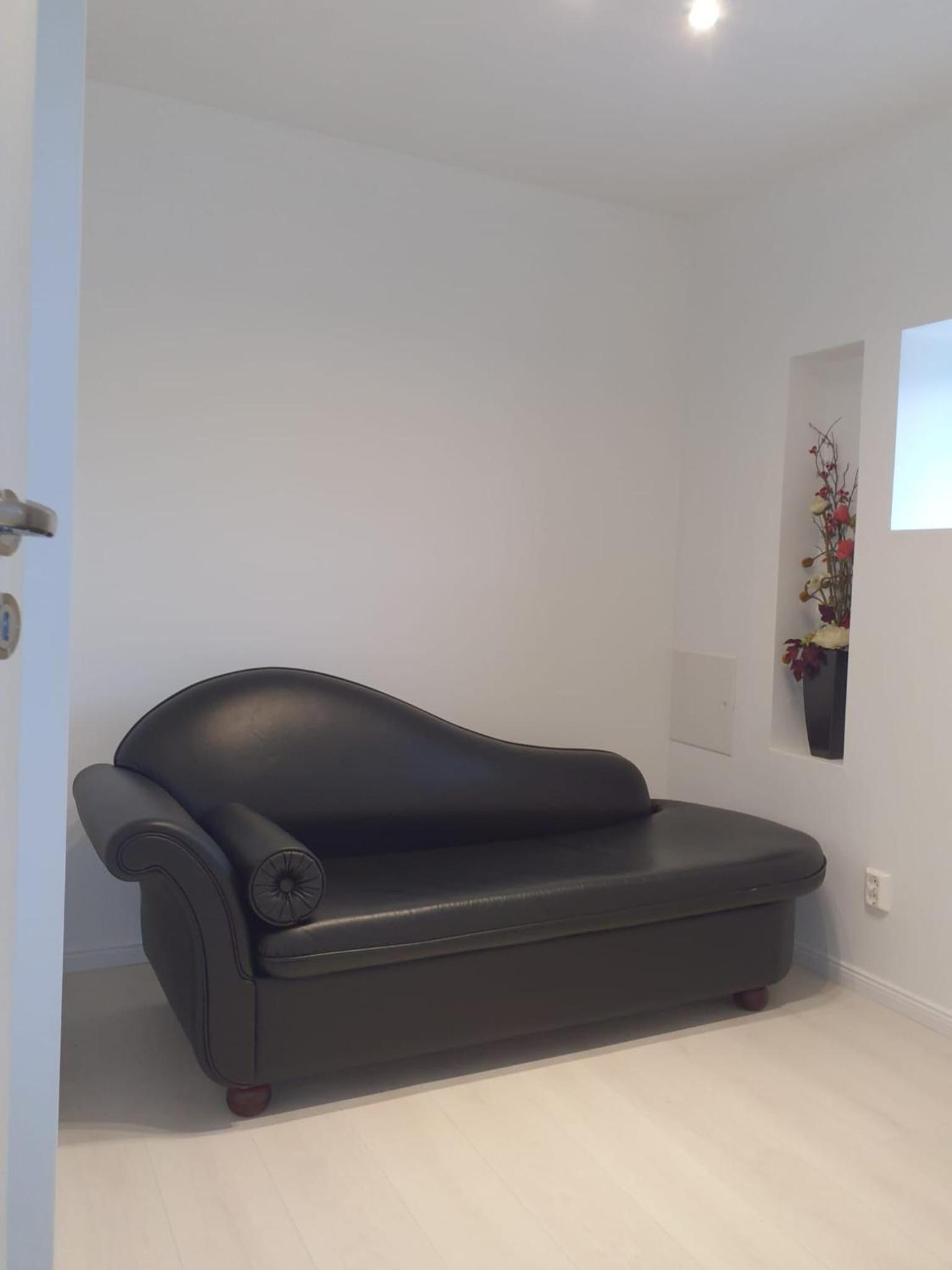 Three-Bedroom Apartment photo 1