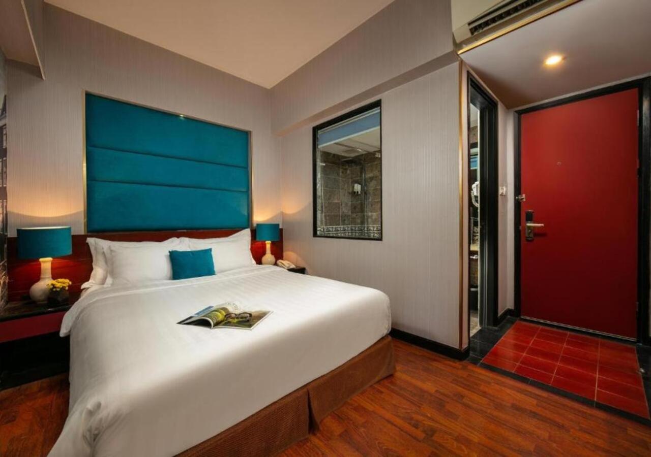 Deluxe Double Room with Window