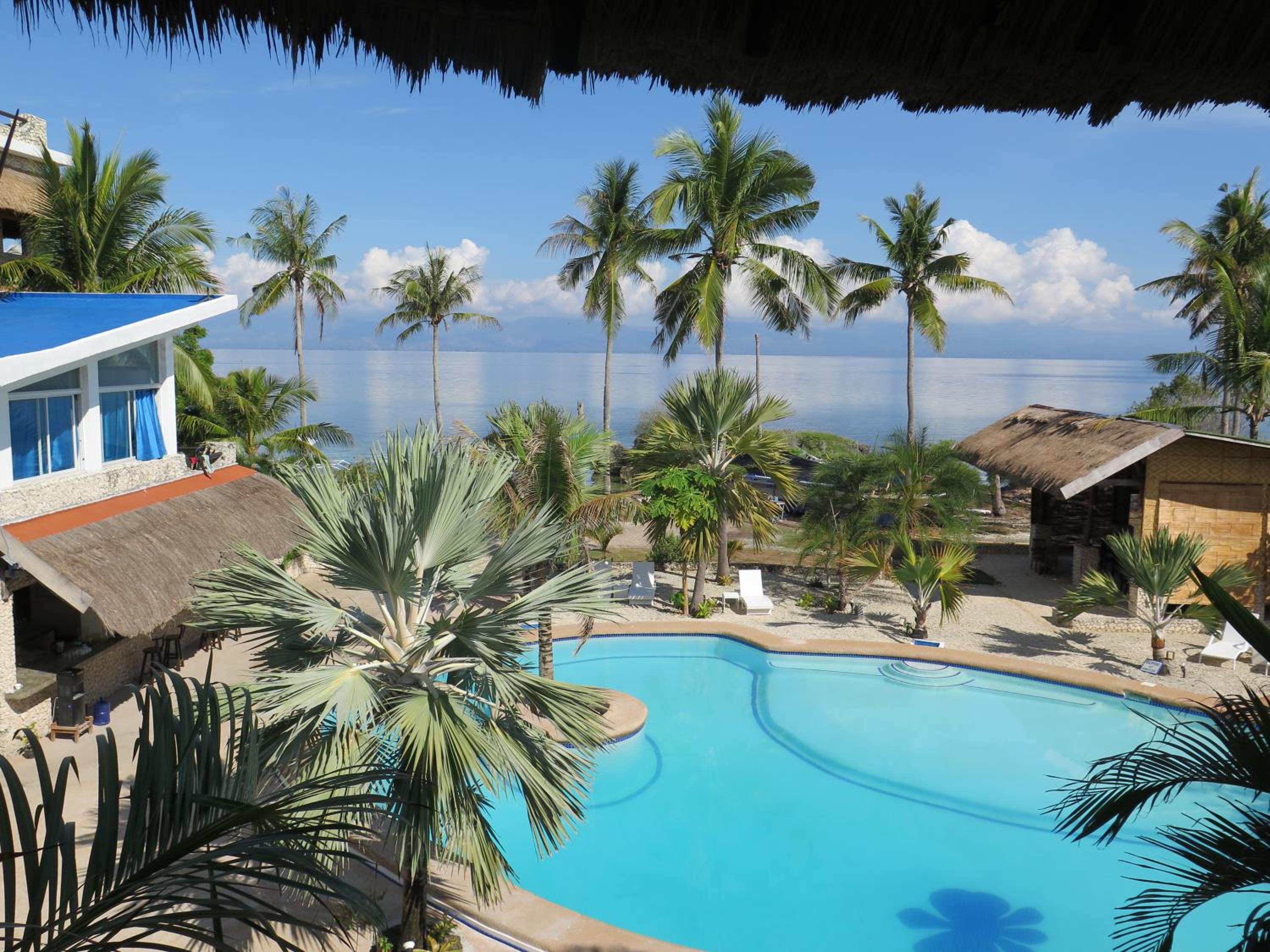 Deluxe Double Room with Balcony and Sea View - Photo 4
