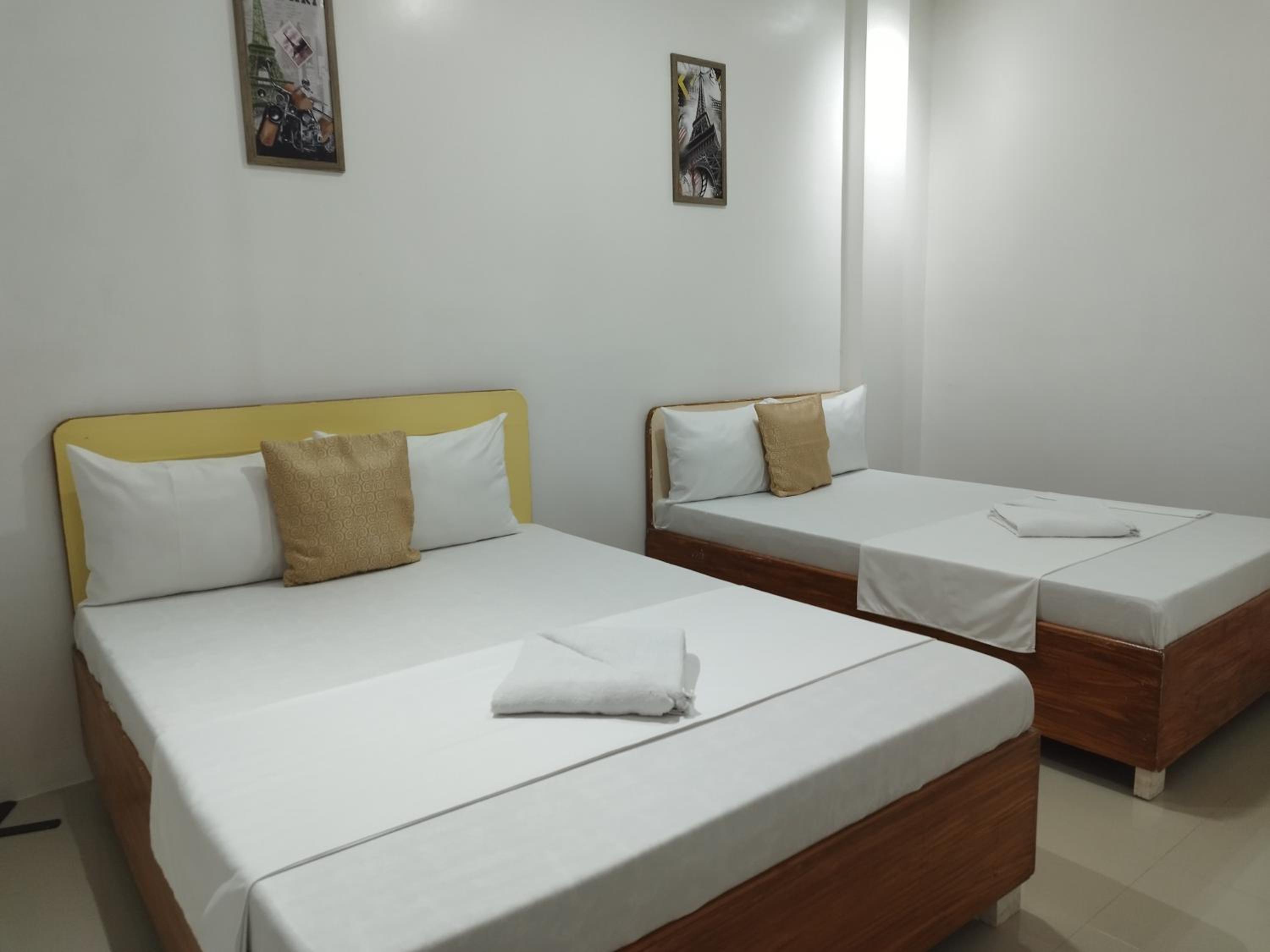 Superior Family Quadruple Room - Photo 9