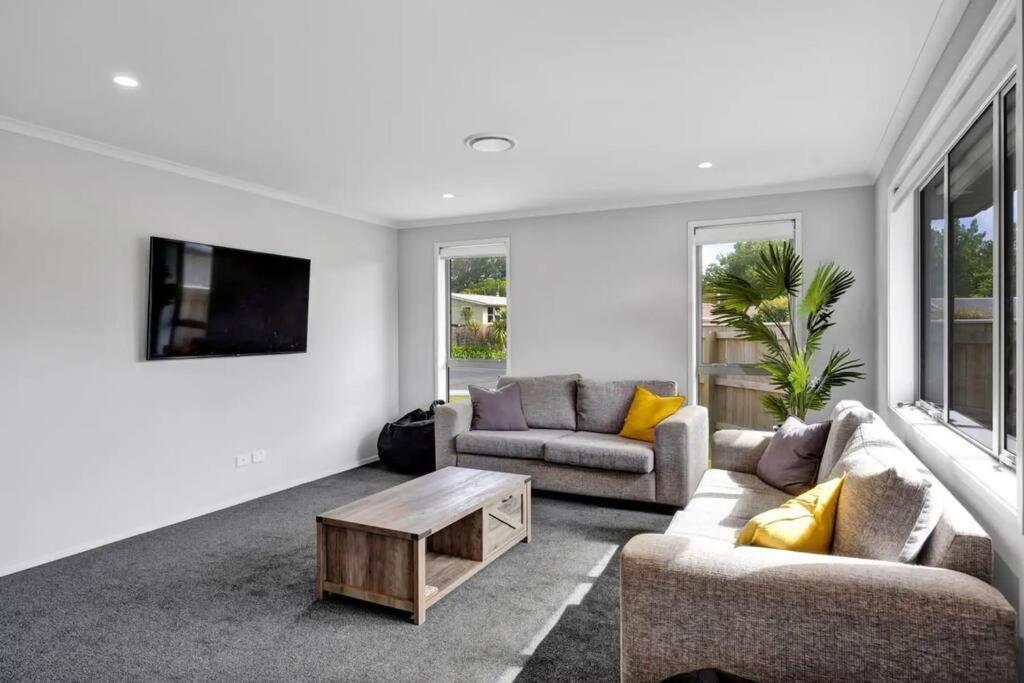 Four-Bedroom House photo 1