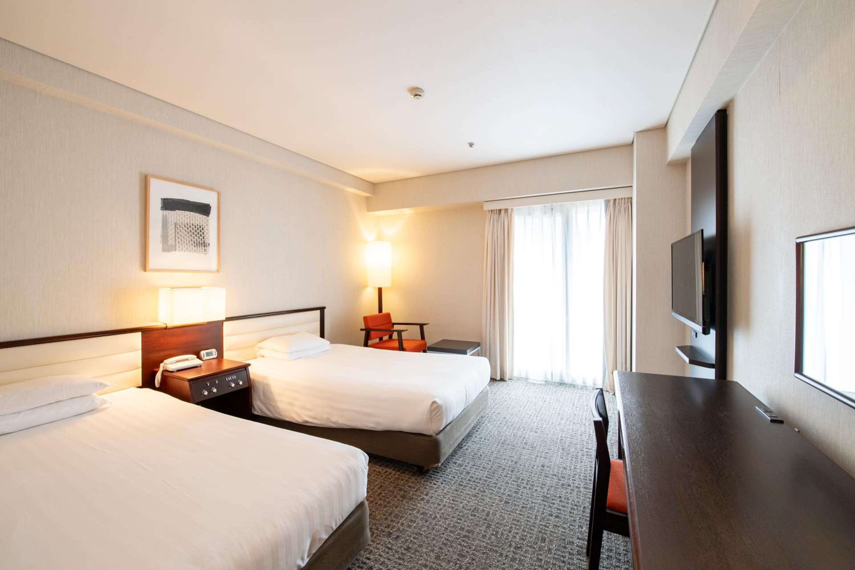 Standard Twin Room with Fitness Center Access - Non-Smoking - Photo 1