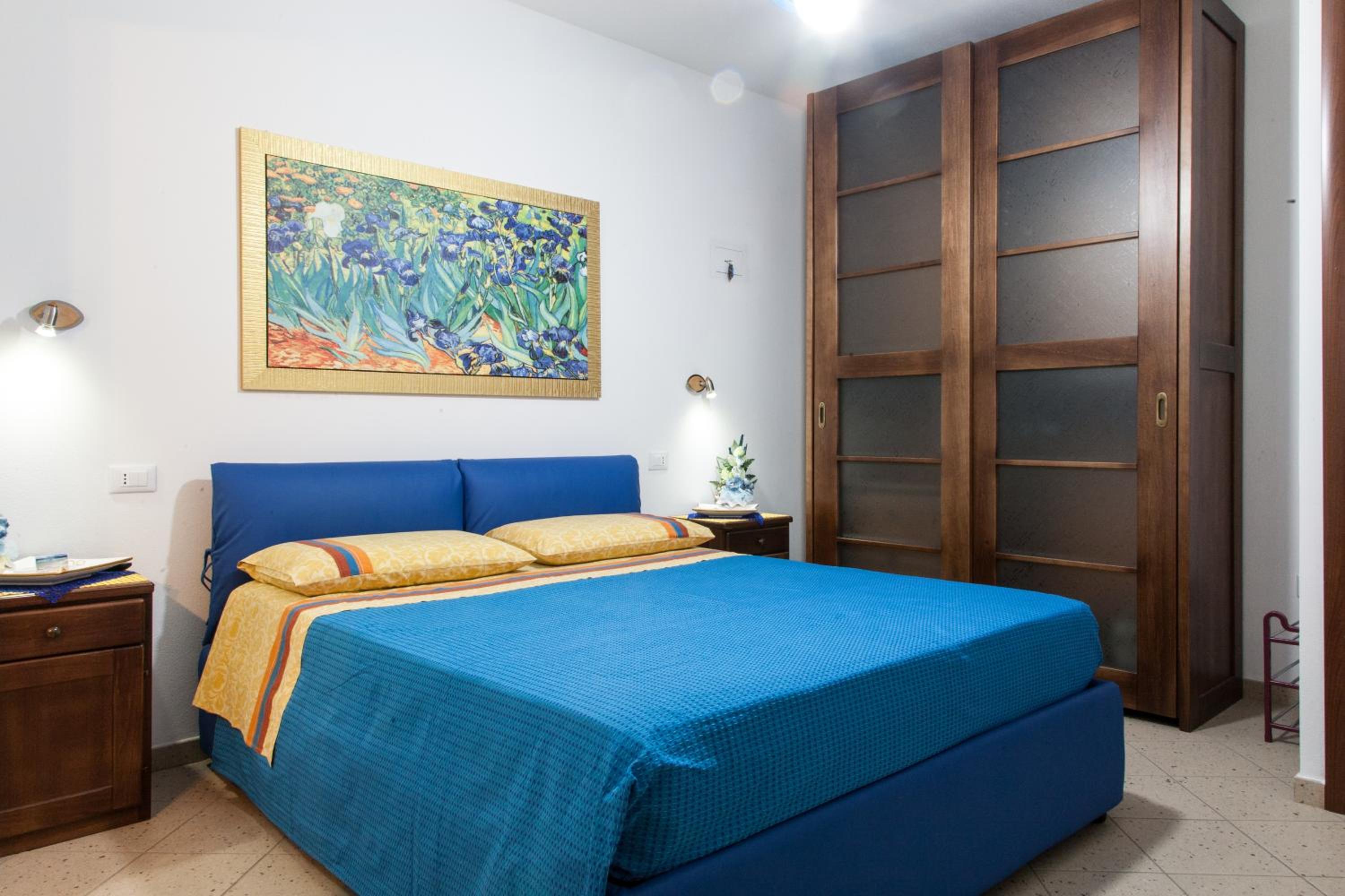 Double Room with Private Bathroom photo 1