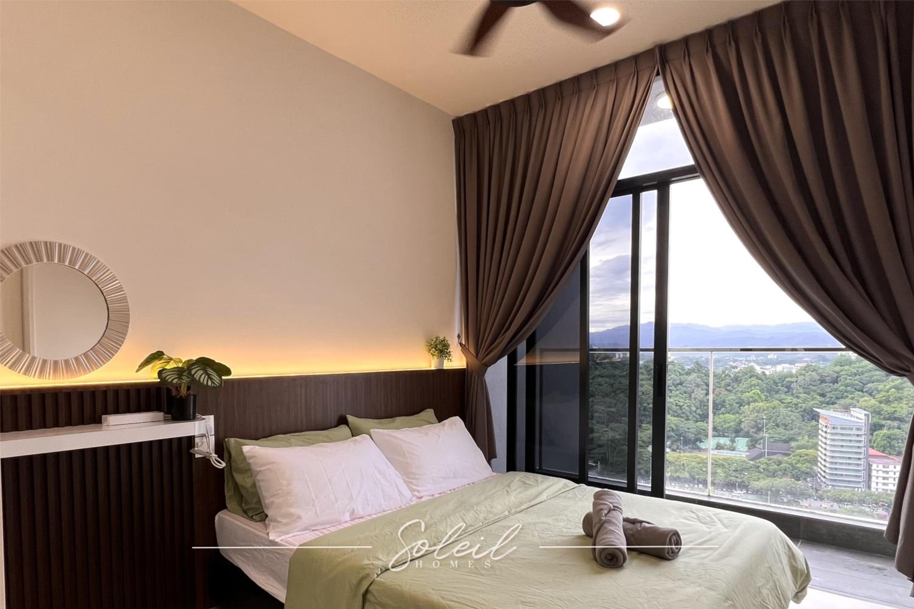 Suite With Mountain View