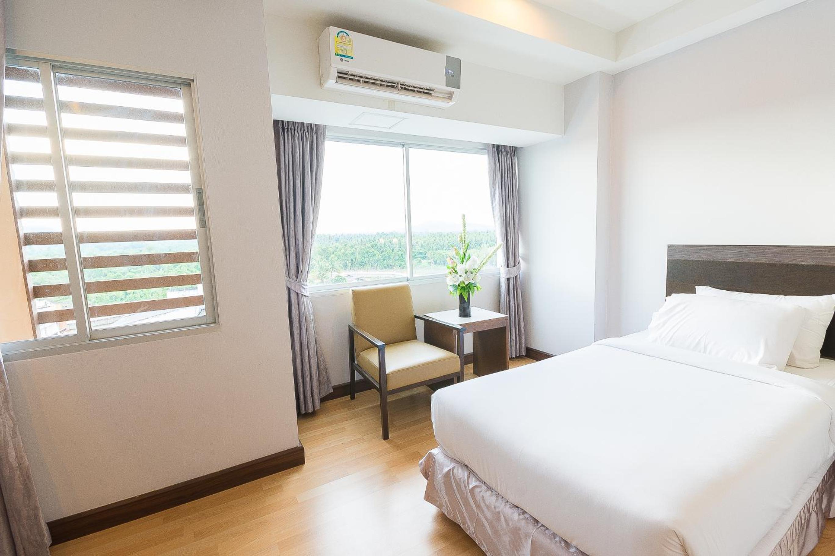 Deluxe Double or Twin Room - Photo 3