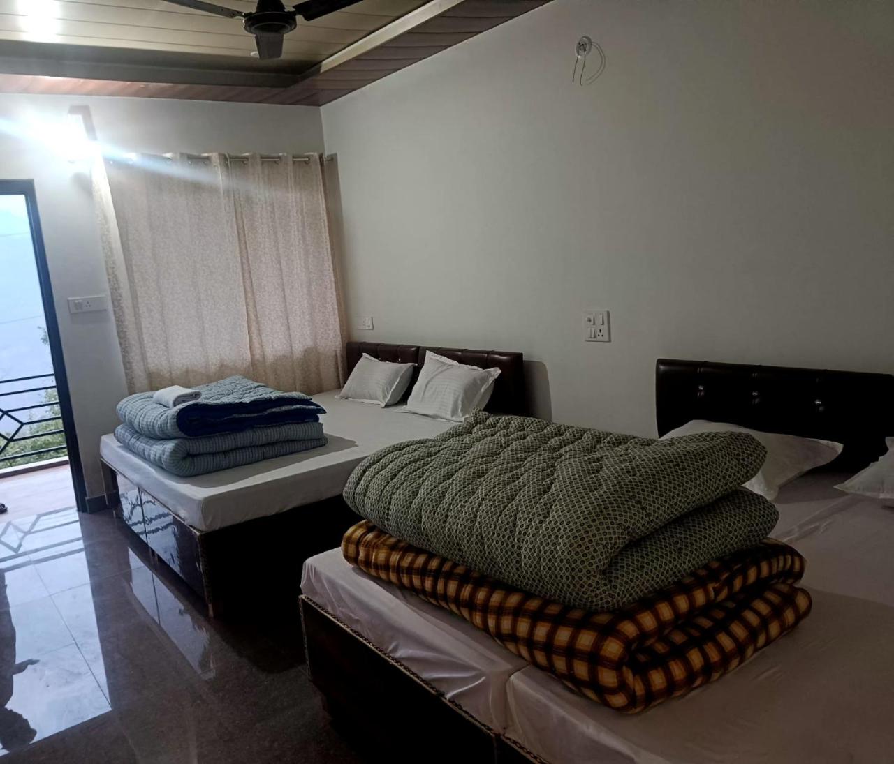 Double Room With Balcony photo 2