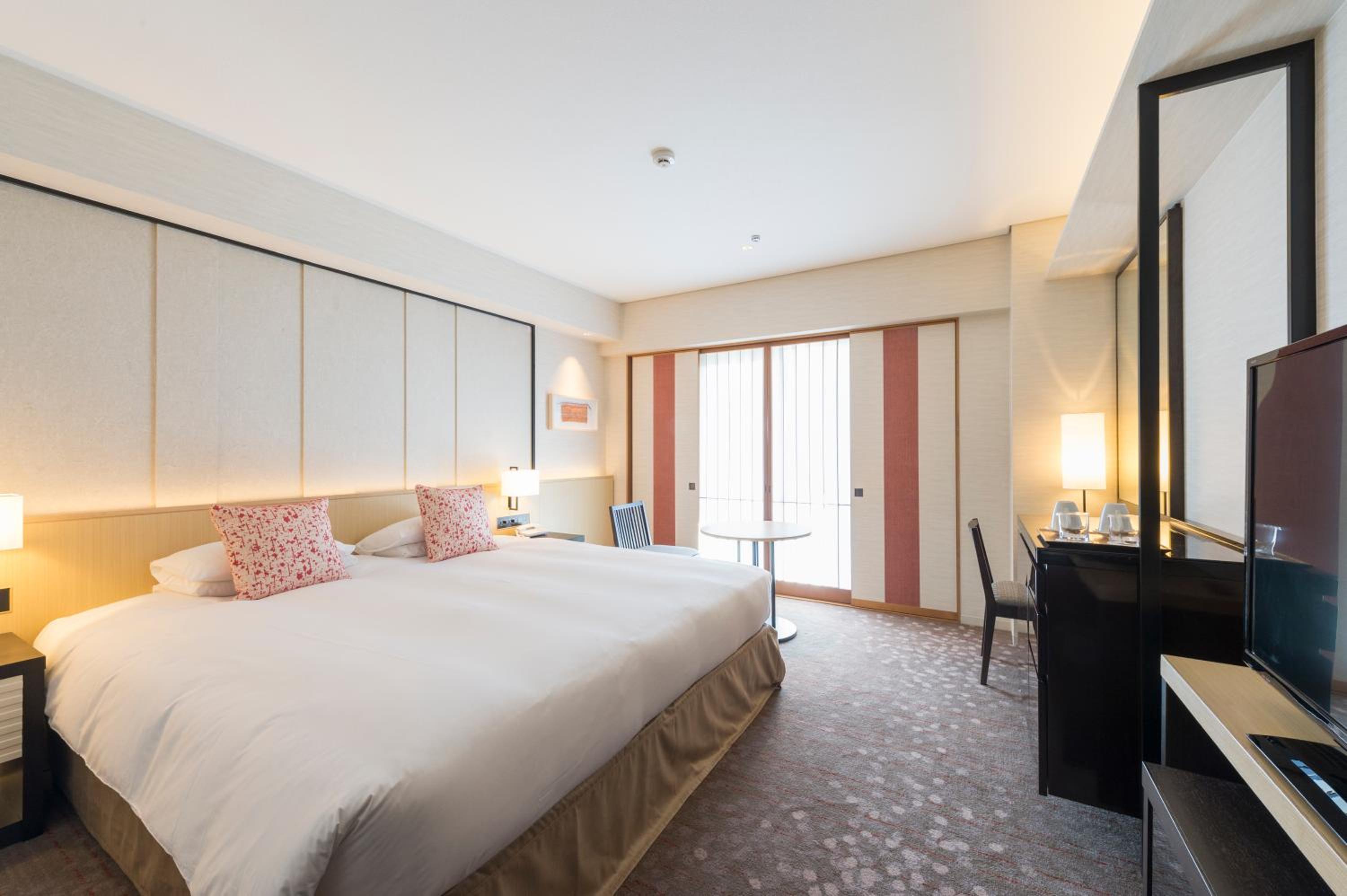 Premium Double Room with Fitness Center Access - Non-Smoking - Photo 1