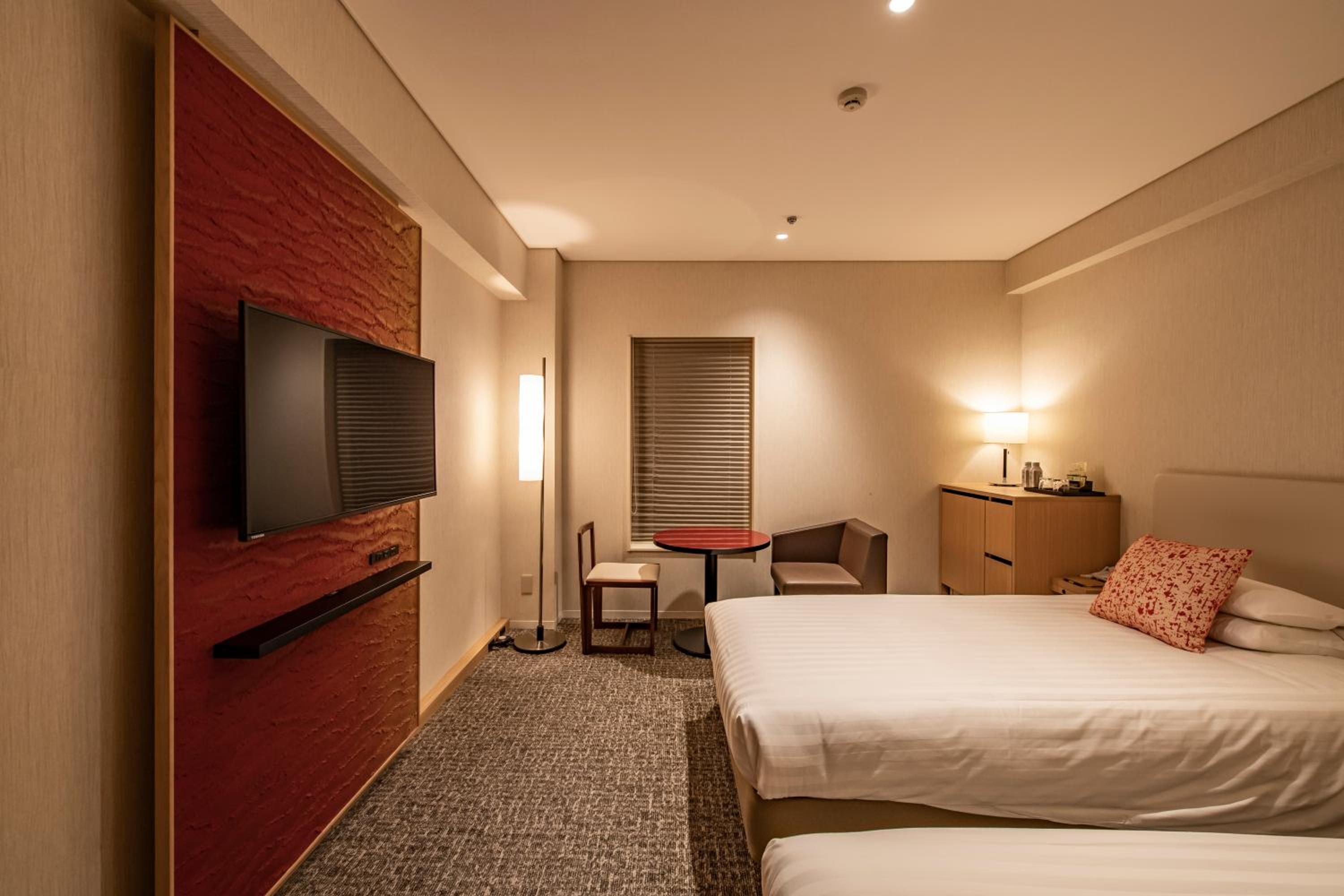 Superior Twin Room - Photo 8