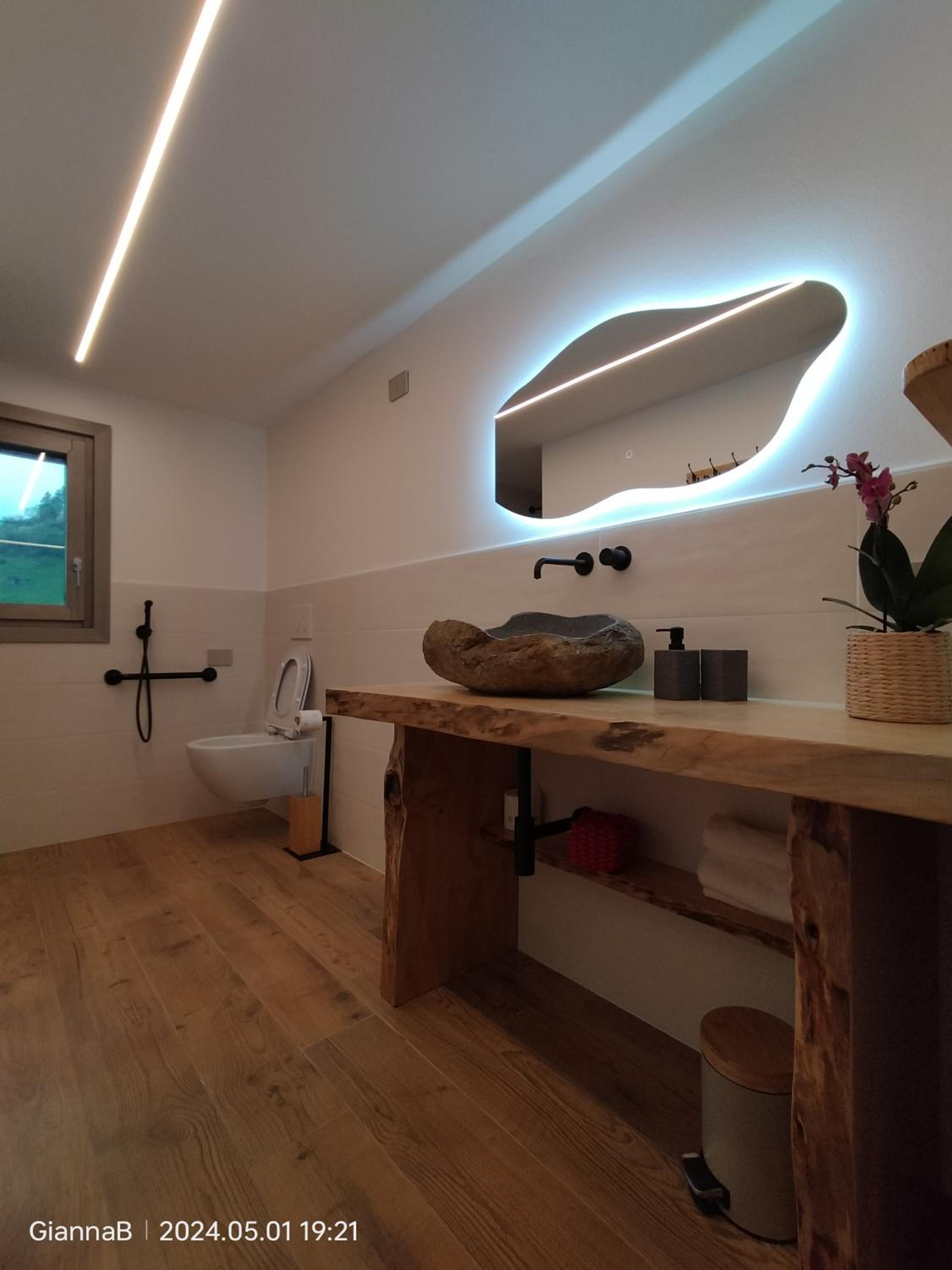 Quadruple Room - Disability Access photo 3