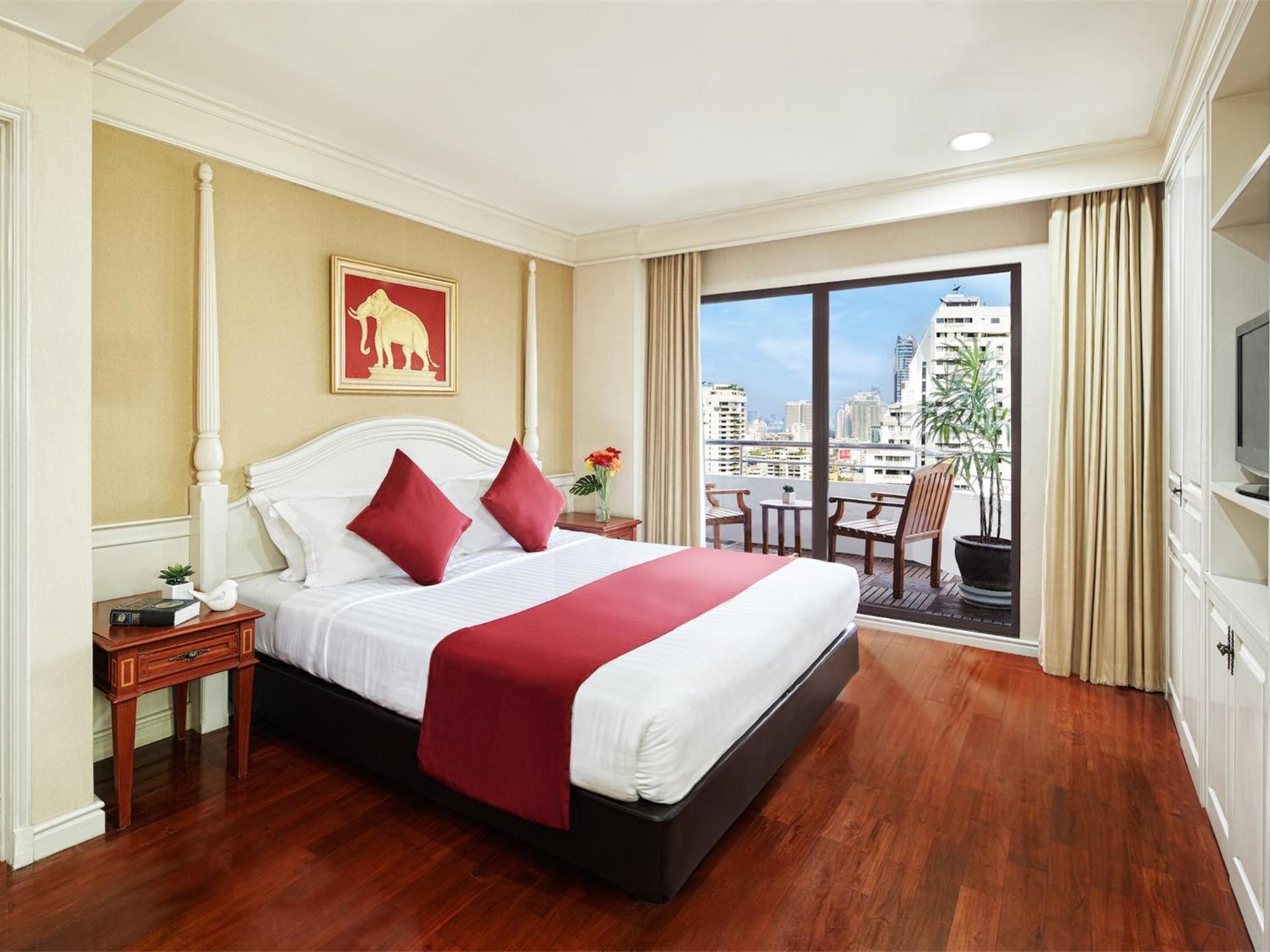 Suíte de Um Quarto com Varanda