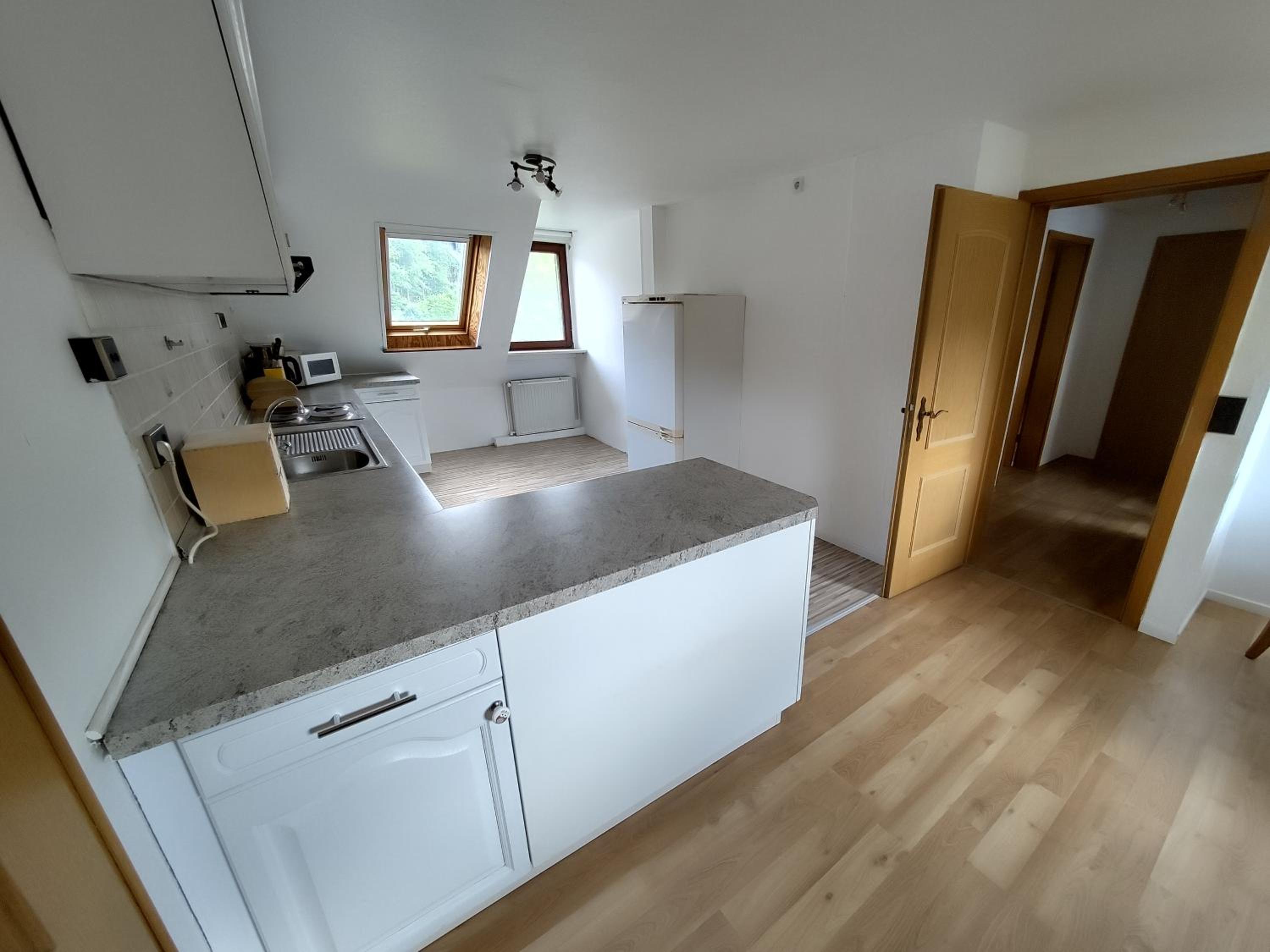 Two-Bedroom Apartment with Balcony photo 2