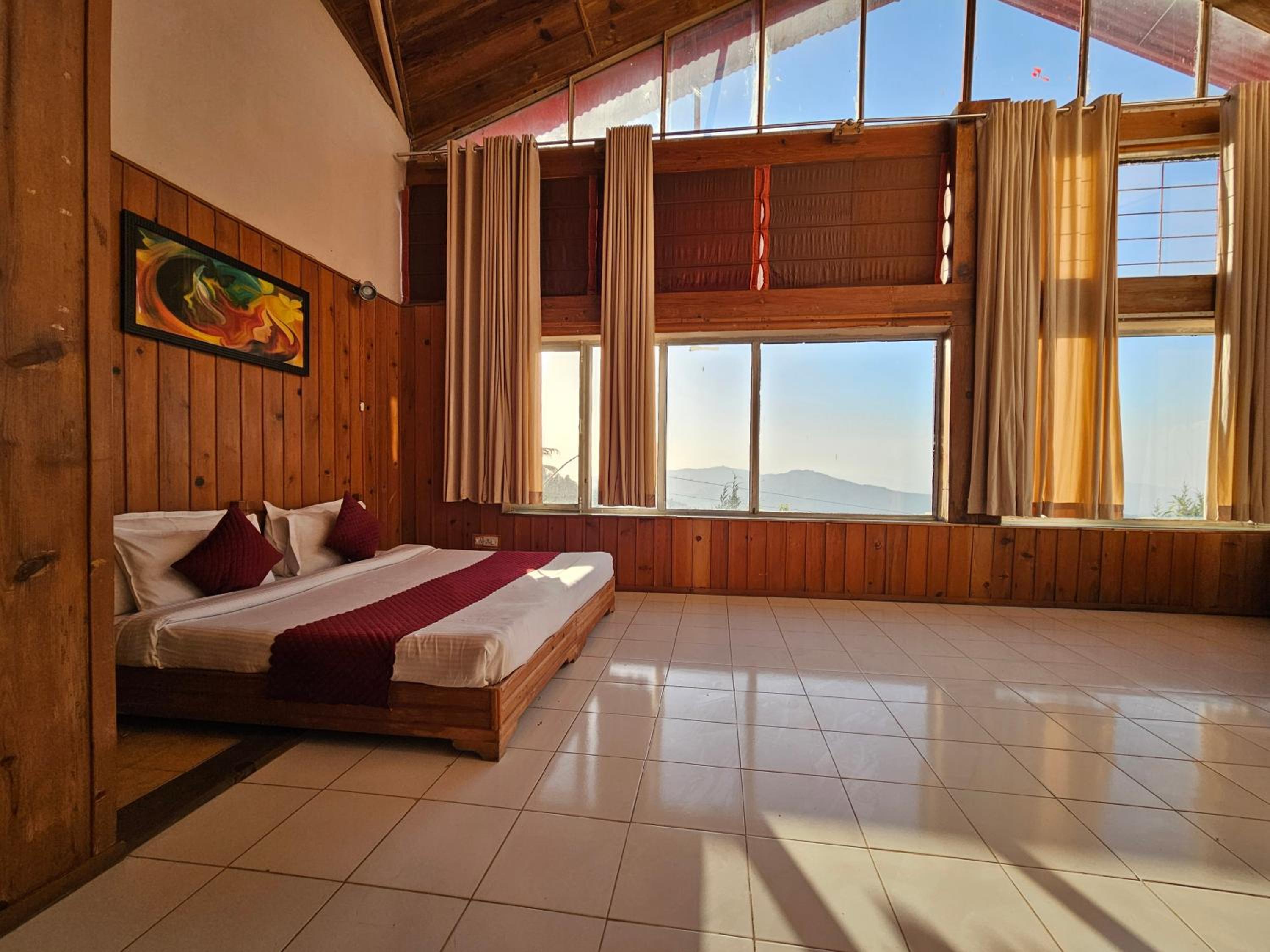 Superior King Room