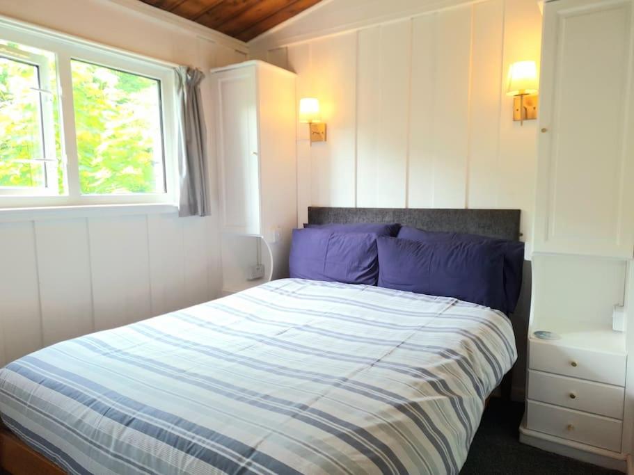 Two-Bedroom House photo 3
